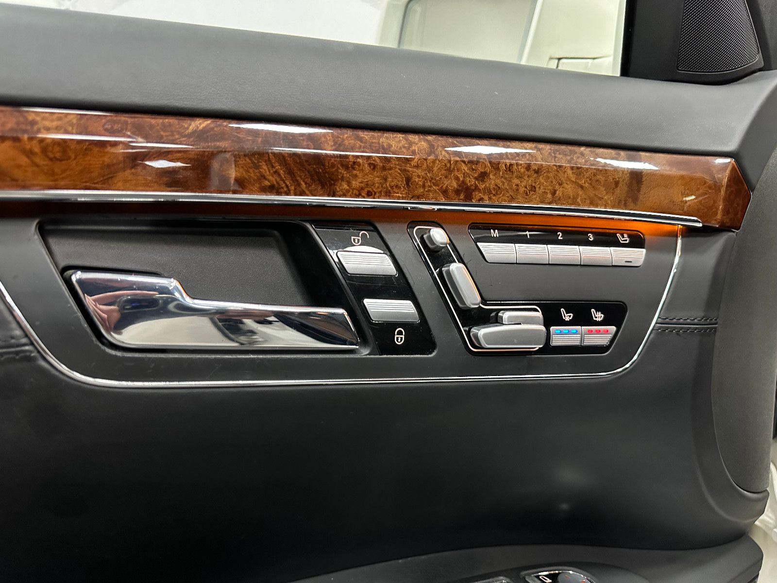 Fahrzeugabbildung Mercedes-Benz S 63 AMG Lang Originalzustand