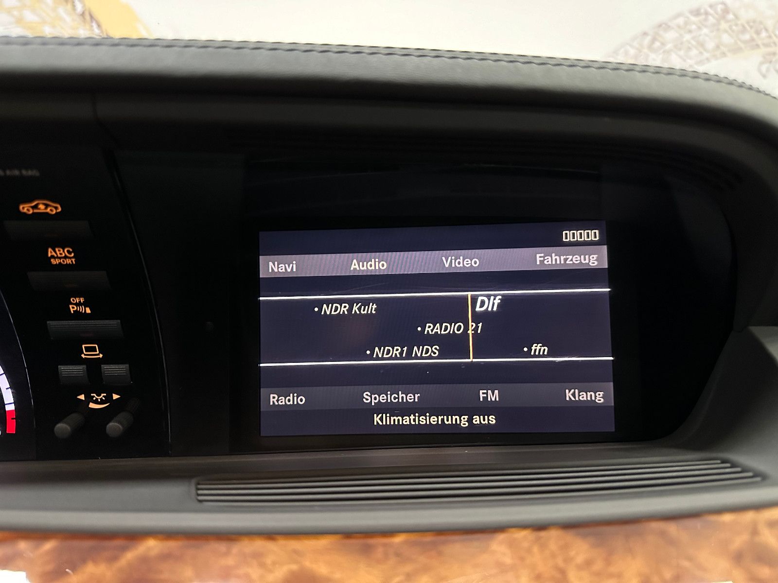 Fahrzeugabbildung Mercedes-Benz S 63 AMG Lang Originalzustand