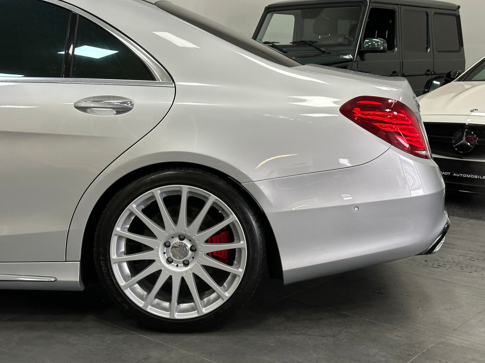 Fahrzeugabbildung Mercedes-Benz S 500 Lang AMG LINE PANO DISTRONIC