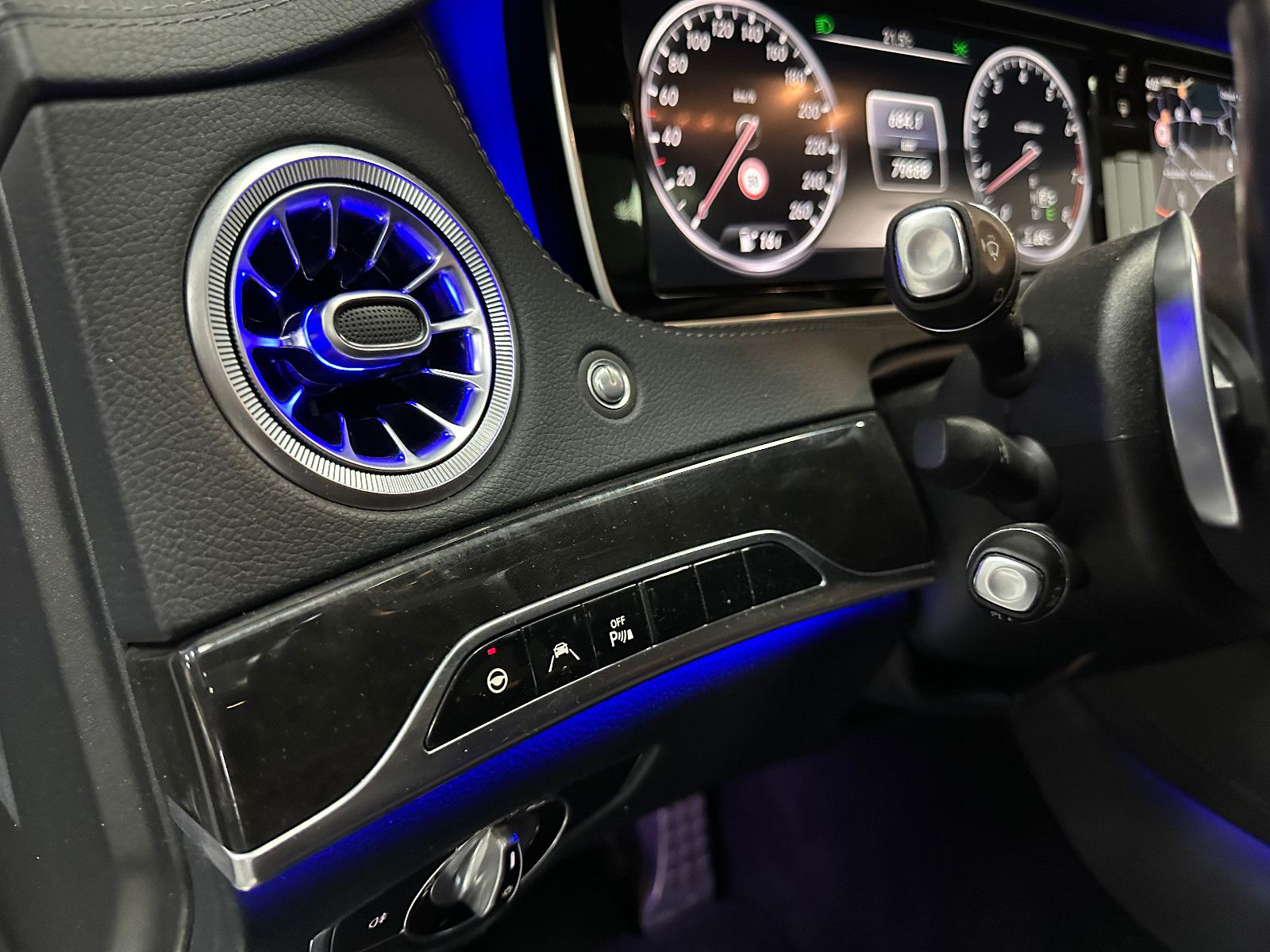 Fahrzeugabbildung Mercedes-Benz S 500 Lang AMG LINE PANO DISTRONIC