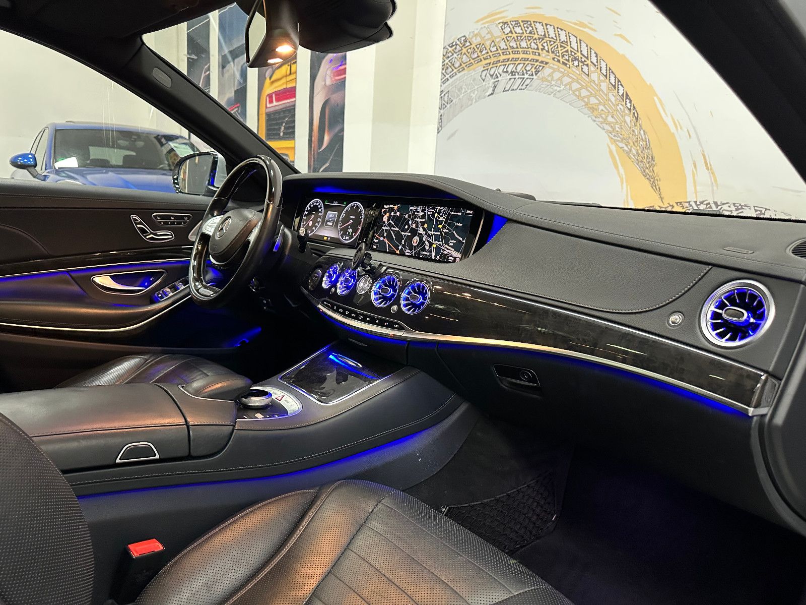 Fahrzeugabbildung Mercedes-Benz S 500 Lang AMG LINE PANO DISTRONIC