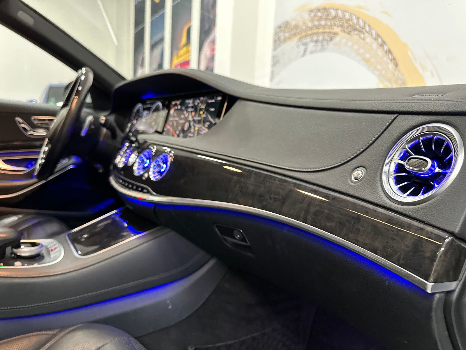 Fahrzeugabbildung Mercedes-Benz S 500 Lang AMG LINE PANO DISTRONIC