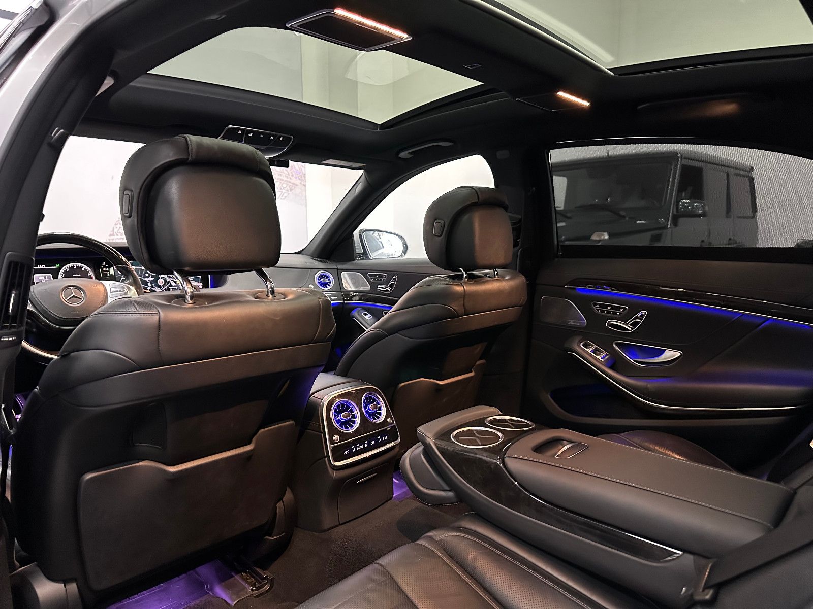 Fahrzeugabbildung Mercedes-Benz S 500 Lang AMG LINE PANO DISTRONIC