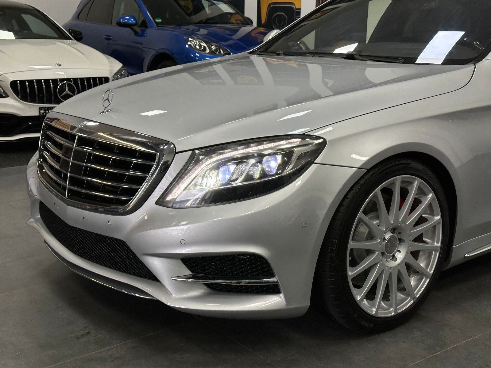 Fahrzeugabbildung Mercedes-Benz S 500 Lang AMG LINE PANO DISTRONIC