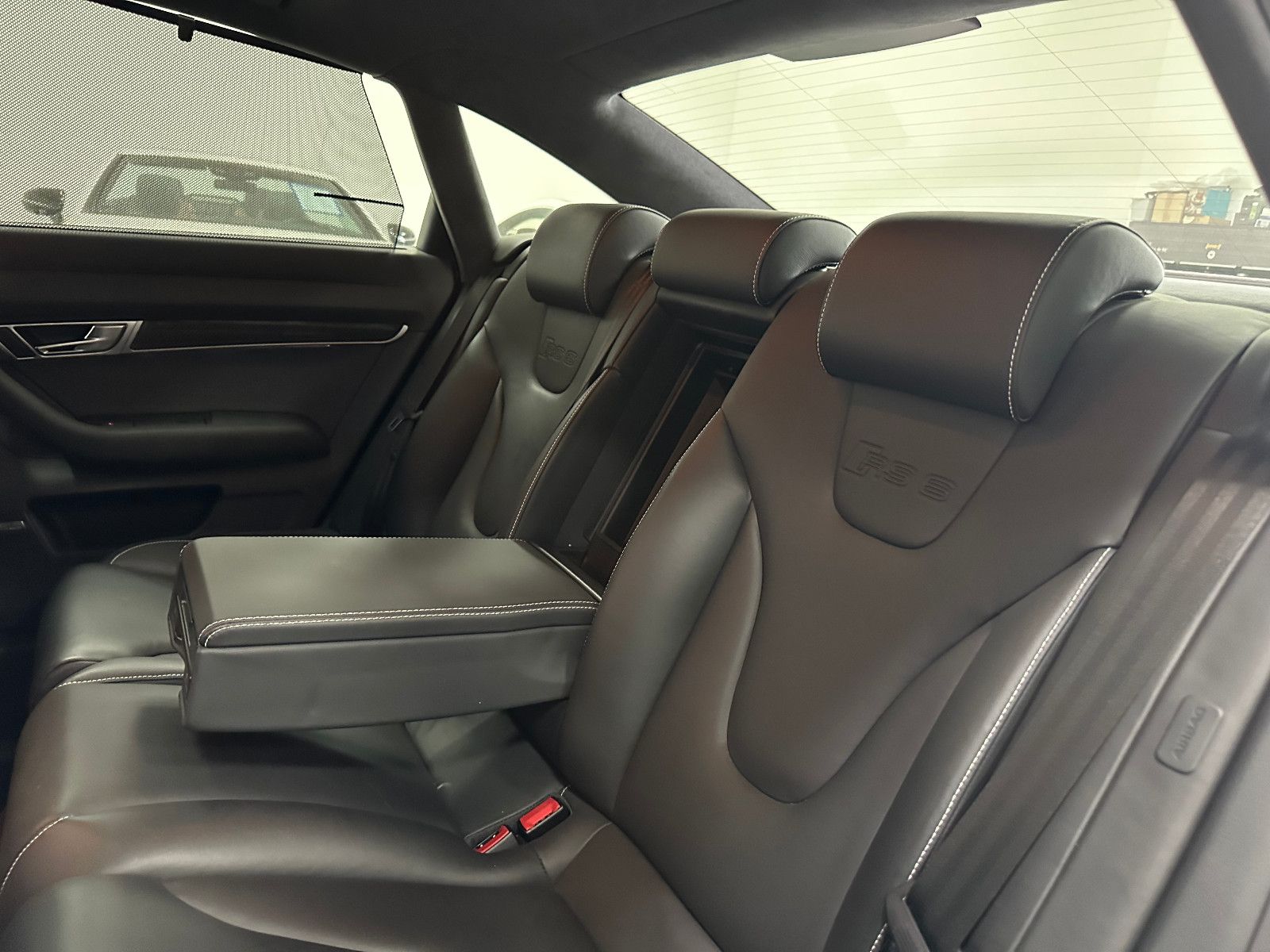 Fahrzeugabbildung Audi RS6 Lim. 5.0 TFSI quattro BOSE*CARBON*SERVICE*