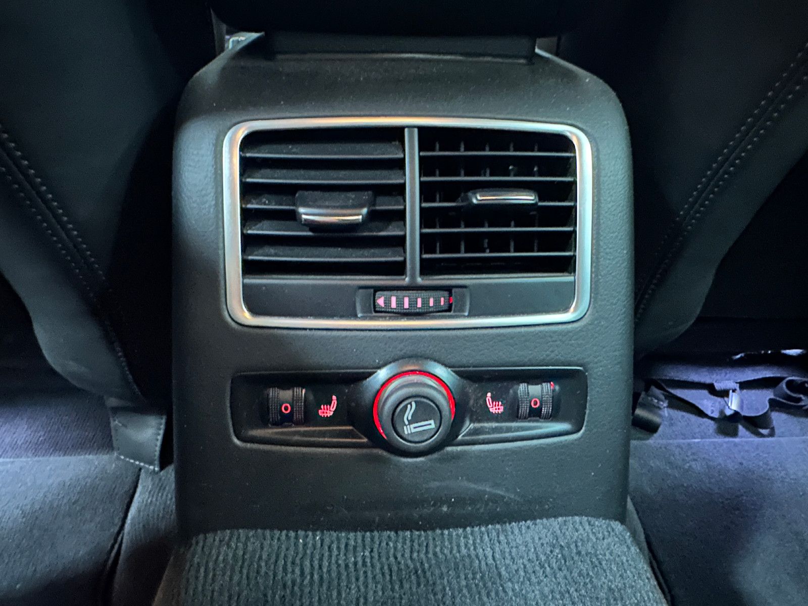 Fahrzeugabbildung Audi RS6 Lim. 5.0 TFSI quattro BOSE*CARBON*SERVICE*