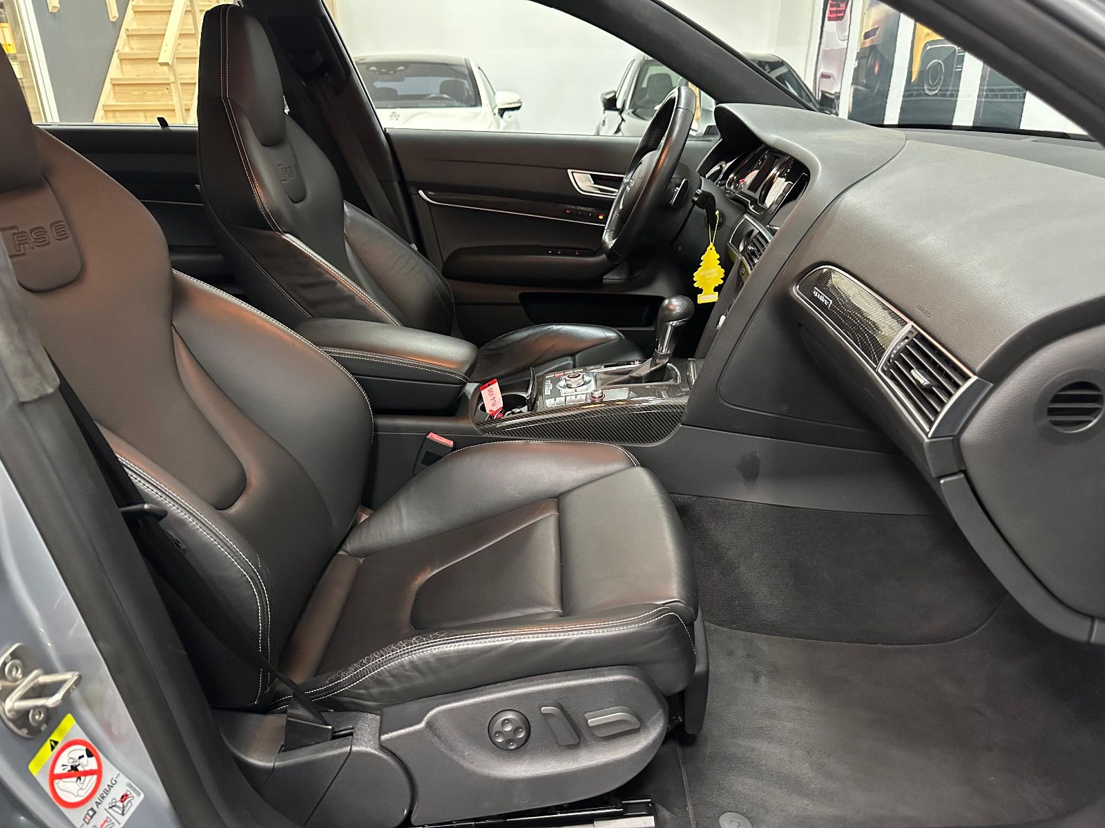 Fahrzeugabbildung Audi RS6 Lim. 5.0 TFSI quattro BOSE*CARBON*SERVICE*