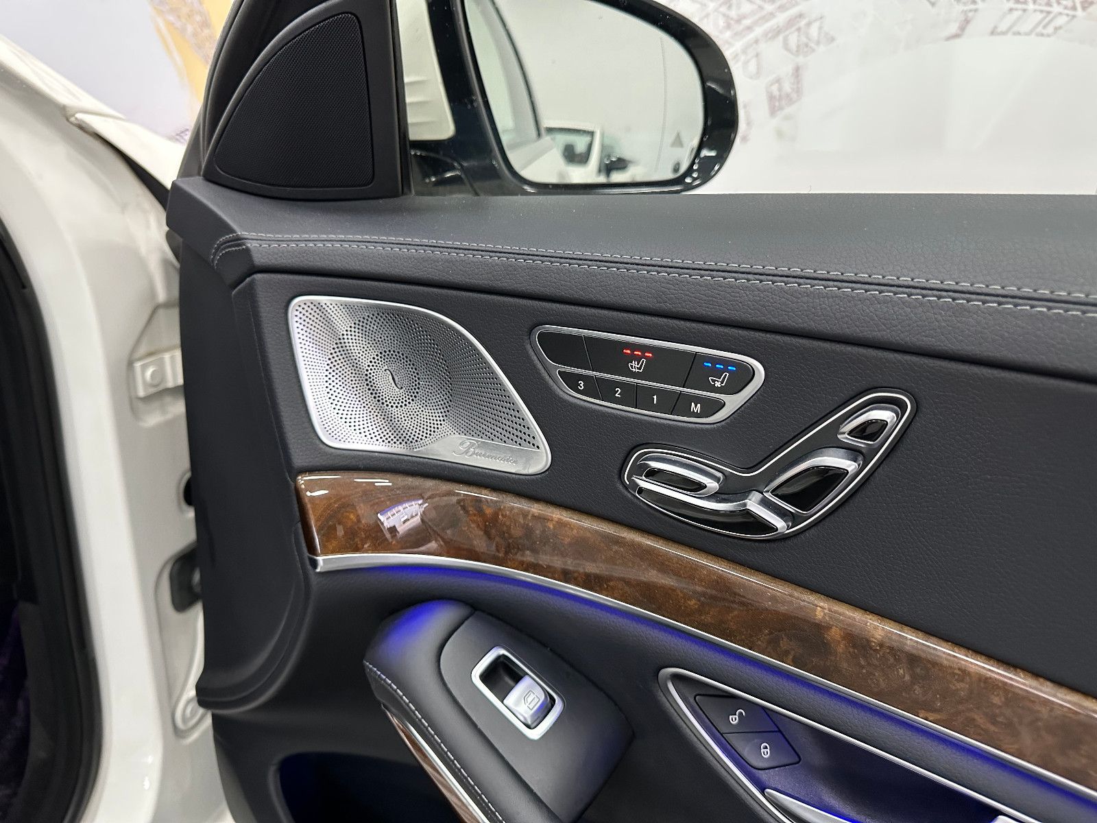 Fahrzeugabbildung Mercedes-Benz S 500 L *DTR*360°*PANORAMA*BURMESTER*MEMORY