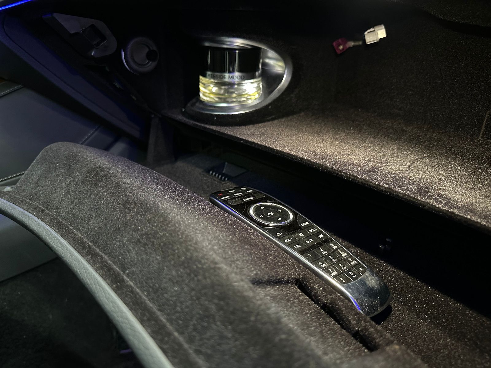 Fahrzeugabbildung Mercedes-Benz S 500 L *DTR*360°*PANORAMA*BURMESTER*MEMORY