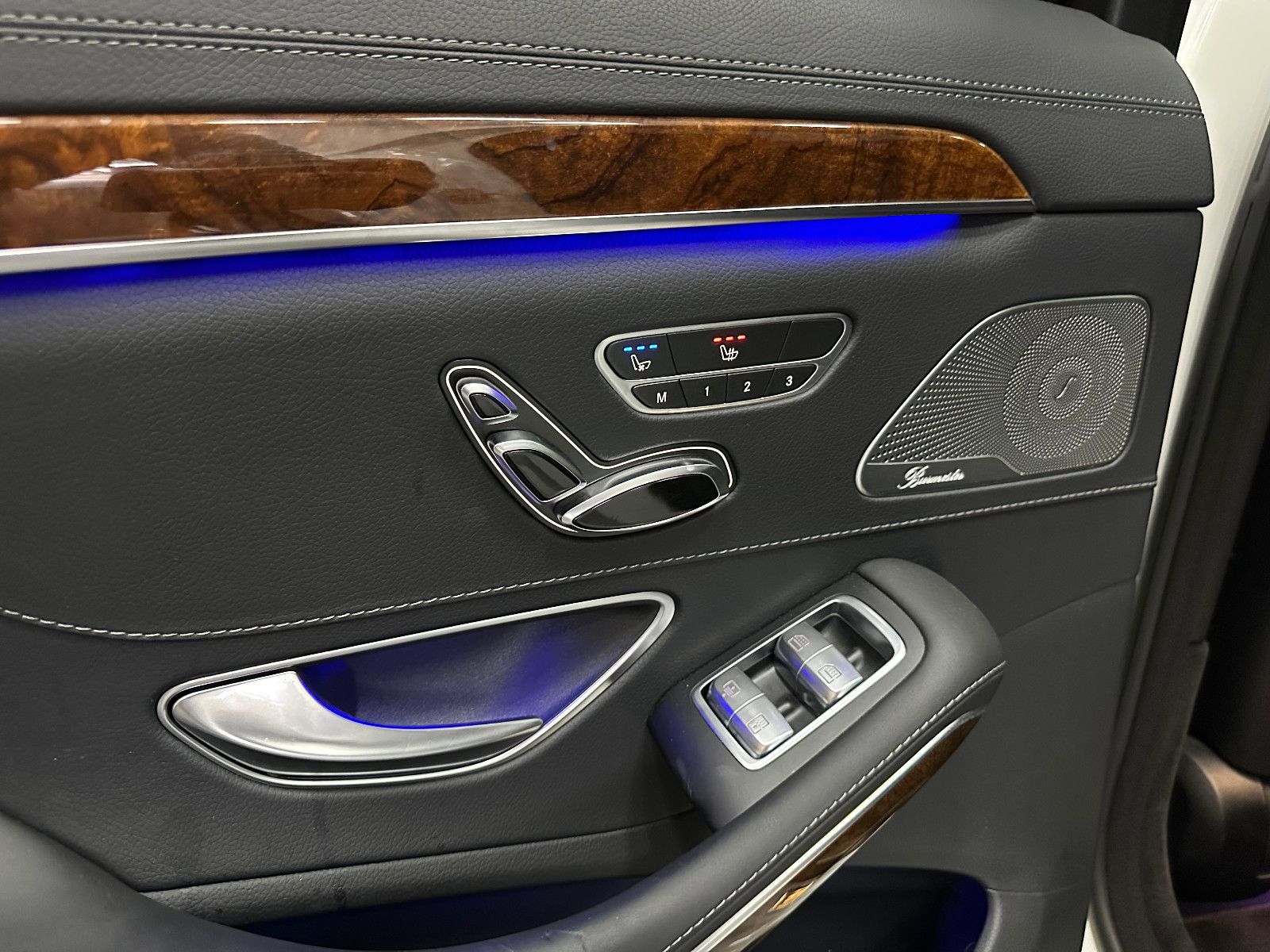 Fahrzeugabbildung Mercedes-Benz S 500 L *DTR*360°*PANORAMA*BURMESTER*MEMORY