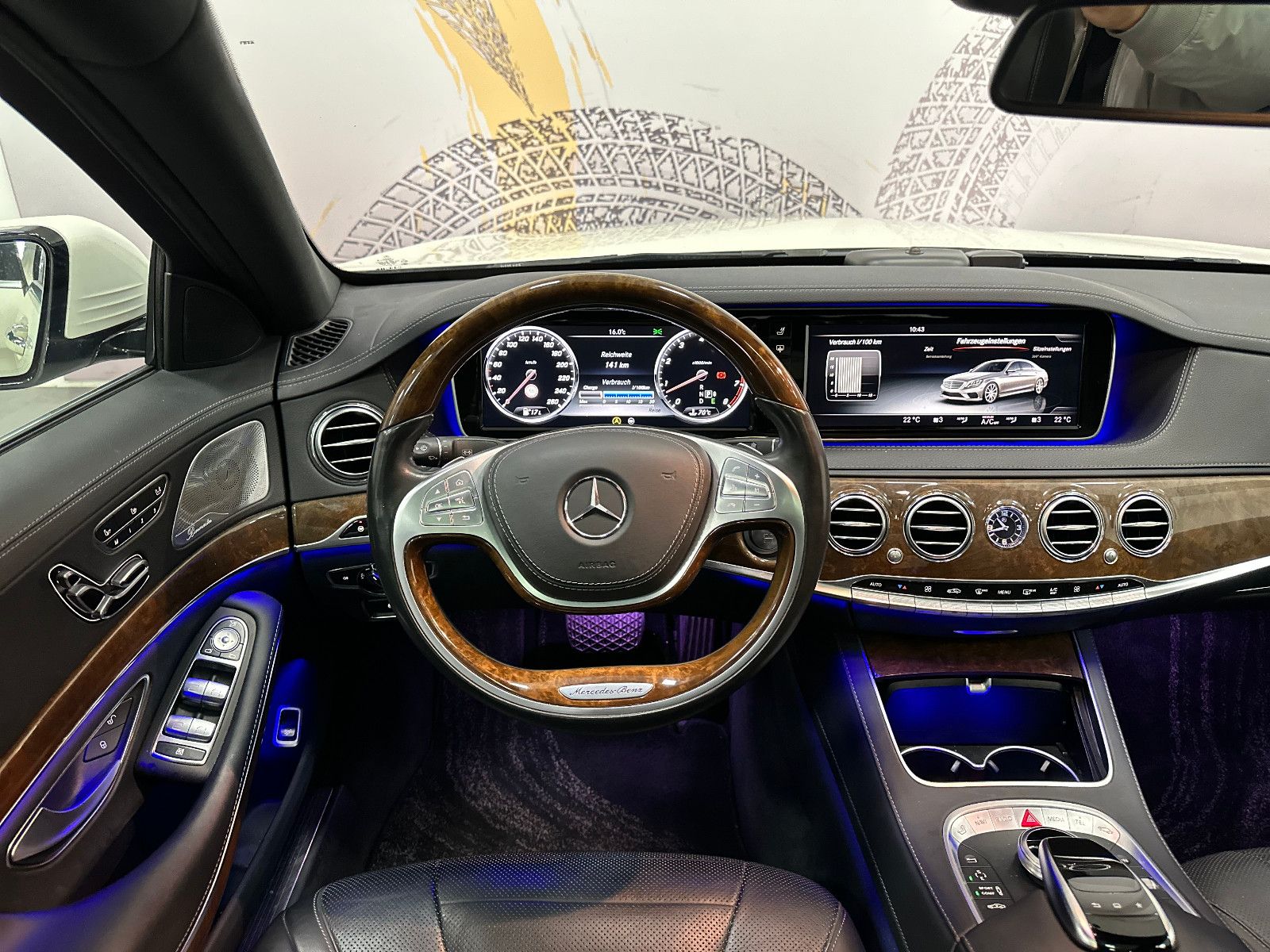 Fahrzeugabbildung Mercedes-Benz S 500 L *DTR*360°*PANORAMA*BURMESTER*MEMORY