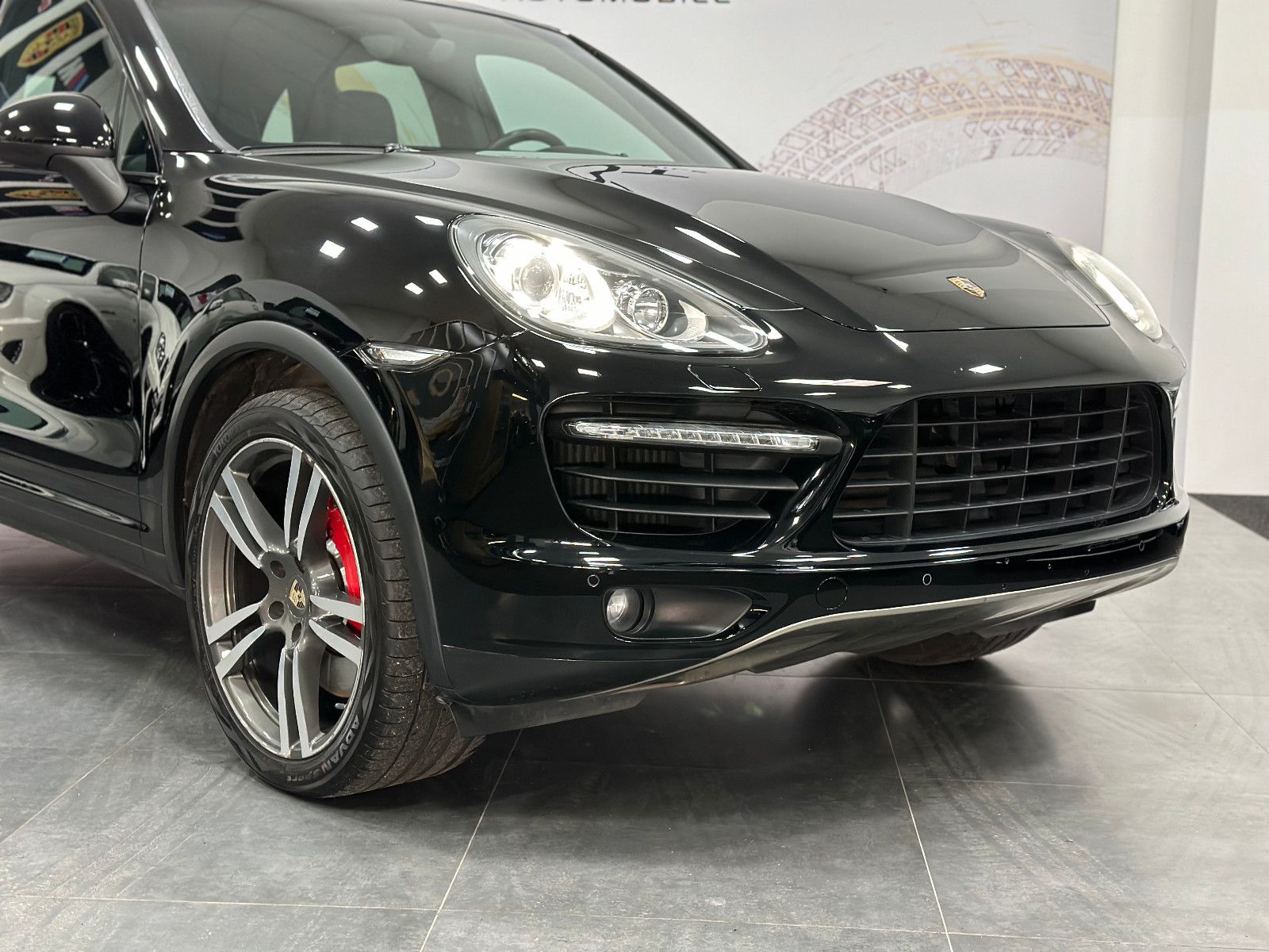 Fahrzeugabbildung Porsche Cayenne Turbo Burmester Memory Schiebedach