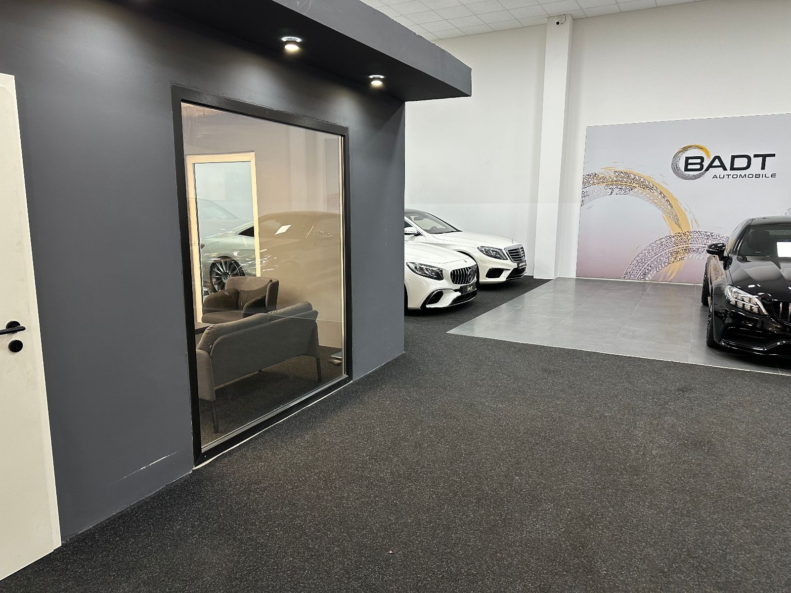 Fahrzeugabbildung Porsche Cayenne Turbo Burmester Memory Schiebedach