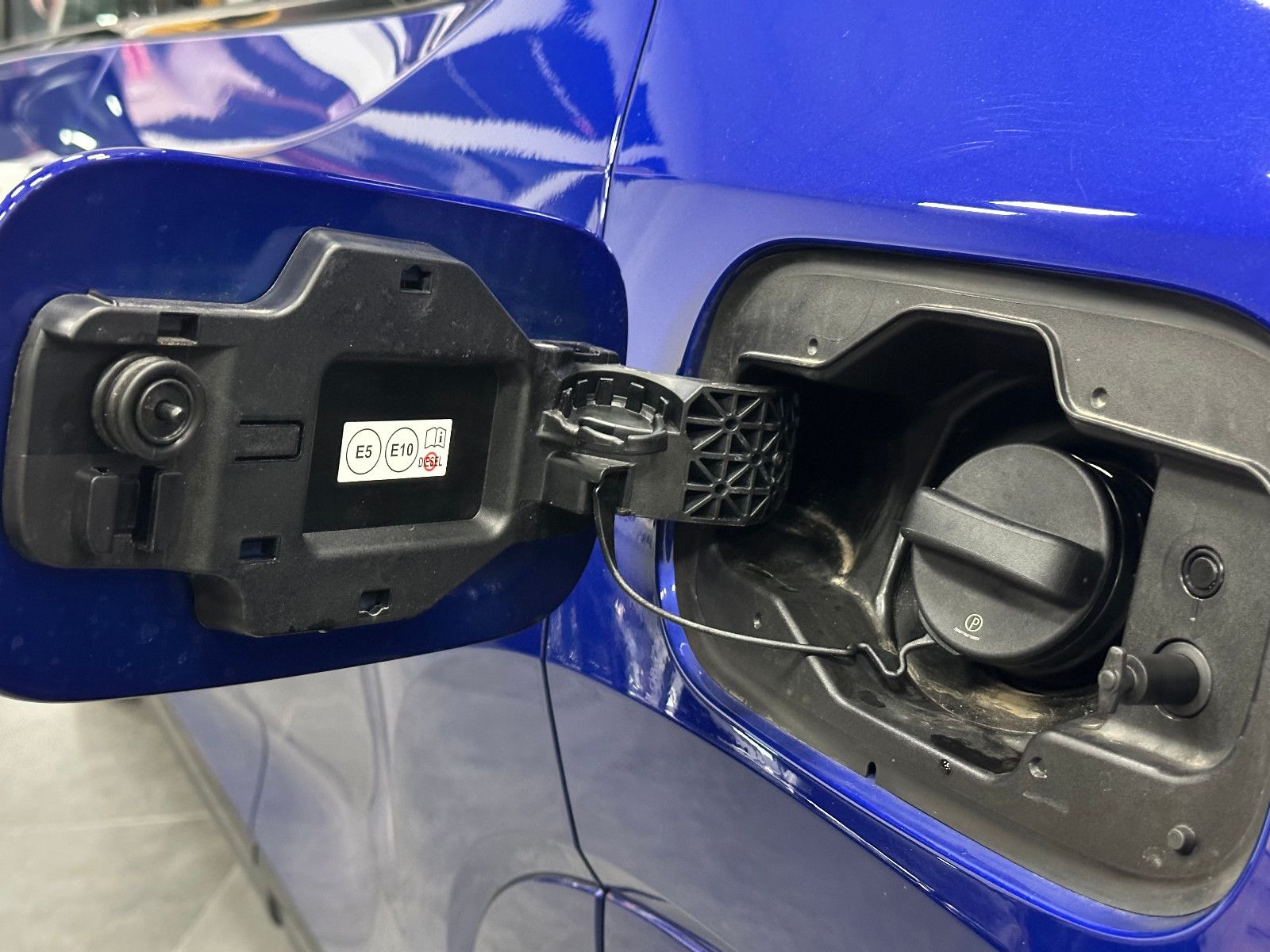 Fahrzeugabbildung Lexus RX 500 h DIRECT4 F SPORT+ PANO 360° AMBIENTE