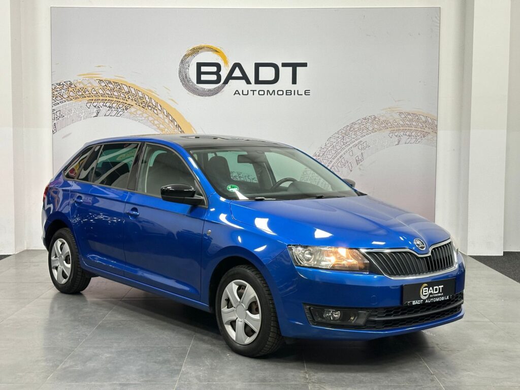 SKODA Rapid Spaceback Style Plus DSG GLASDACH