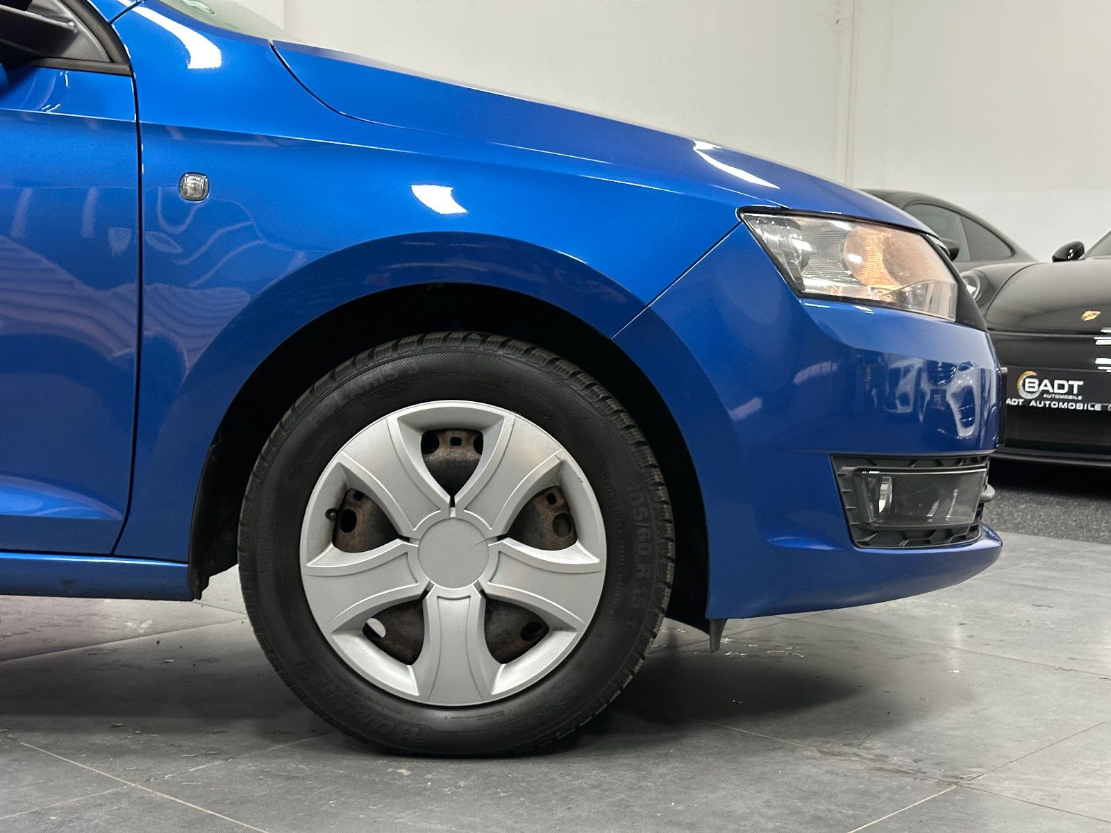 Fahrzeugabbildung SKODA Rapid Spaceback Style Plus DSG GLASDACH