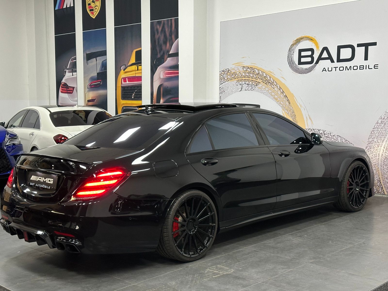 Fahrzeugabbildung Mercedes-Benz S 63 AMG 4Matic+ L *22Zoll*PANO*Voll*