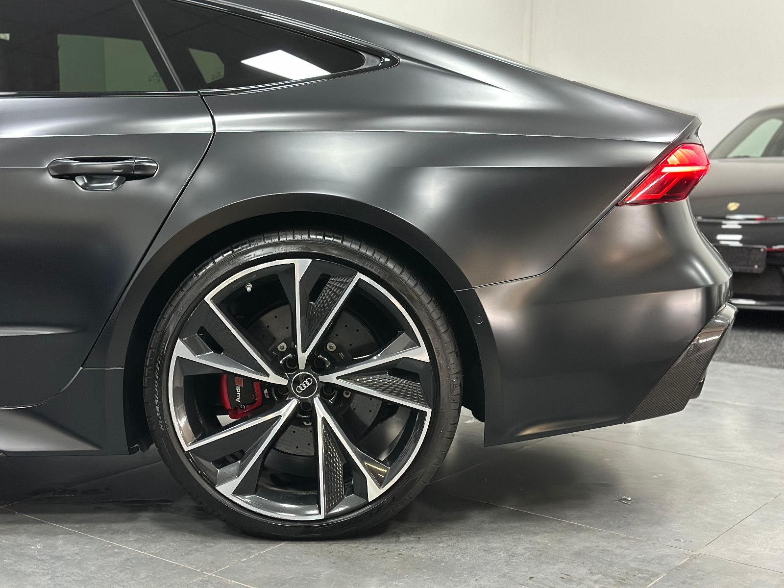 Fahrzeugabbildung Audi RS 7 Sportback 4.0 TFSI*quattro*Carbon*22"*B&O*