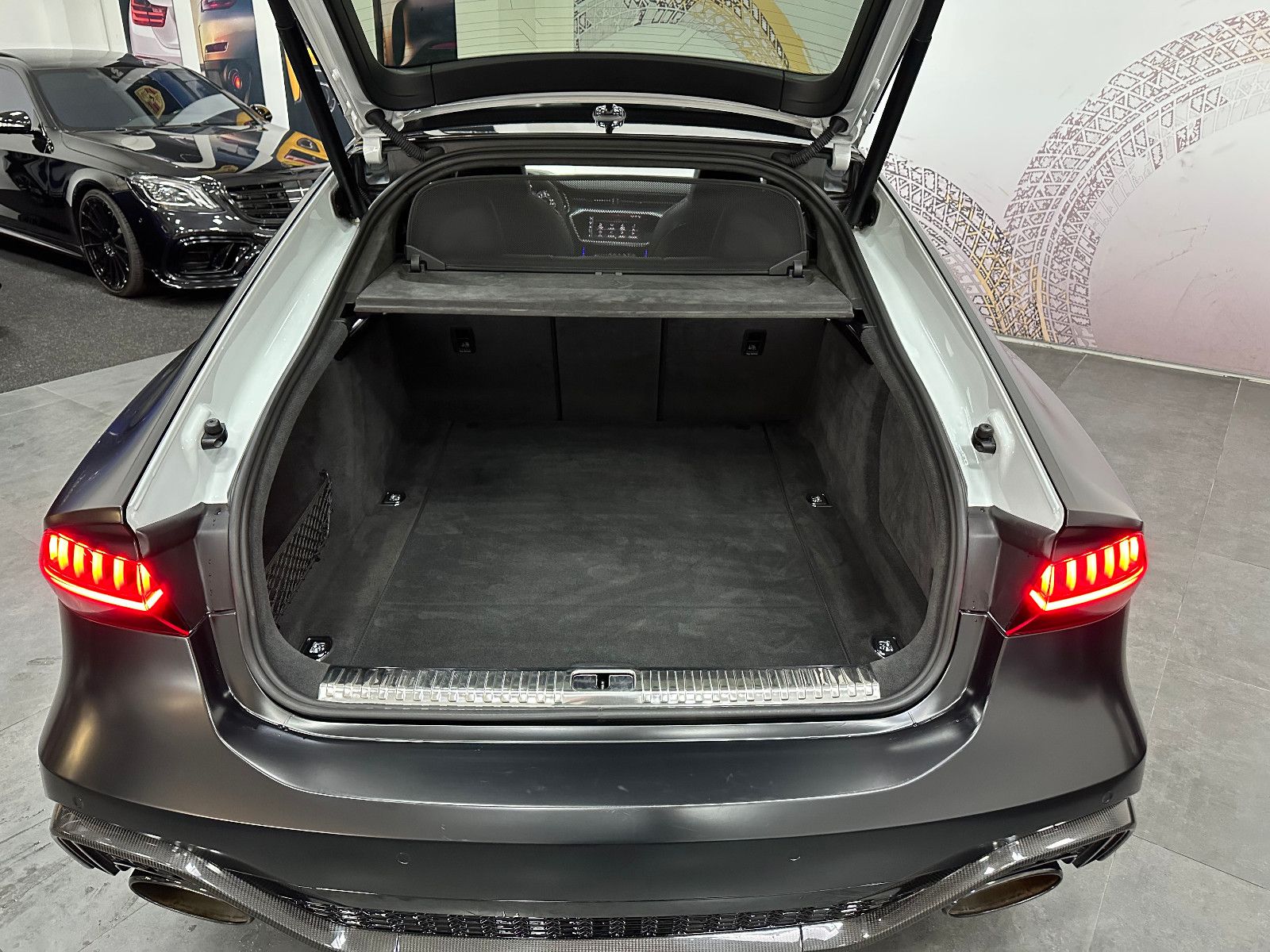 Fahrzeugabbildung Audi RS 7 Sportback 4.0 TFSI*quattro*Carbon*22"*B&O*