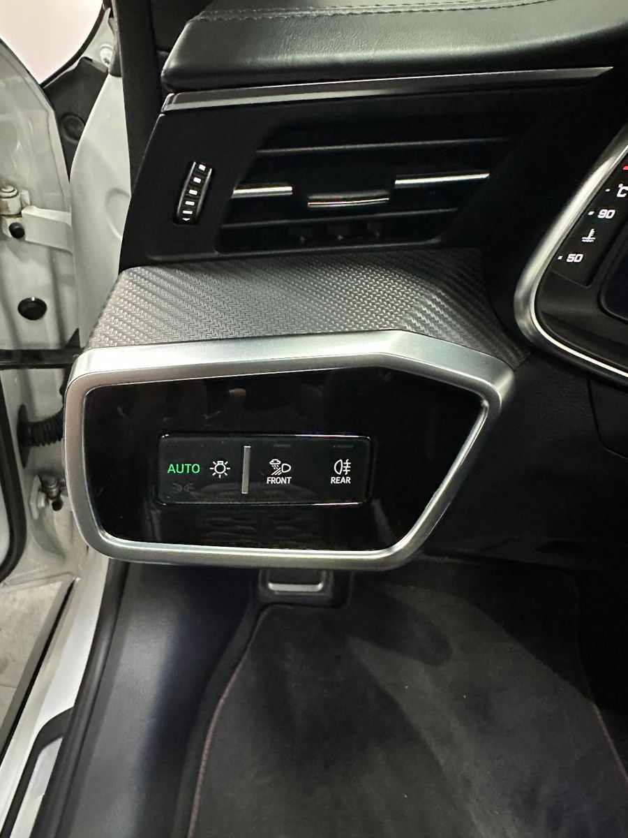 Fahrzeugabbildung Audi RS 7 Sportback 4.0 TFSI*quattro*Carbon*22"*B&O*