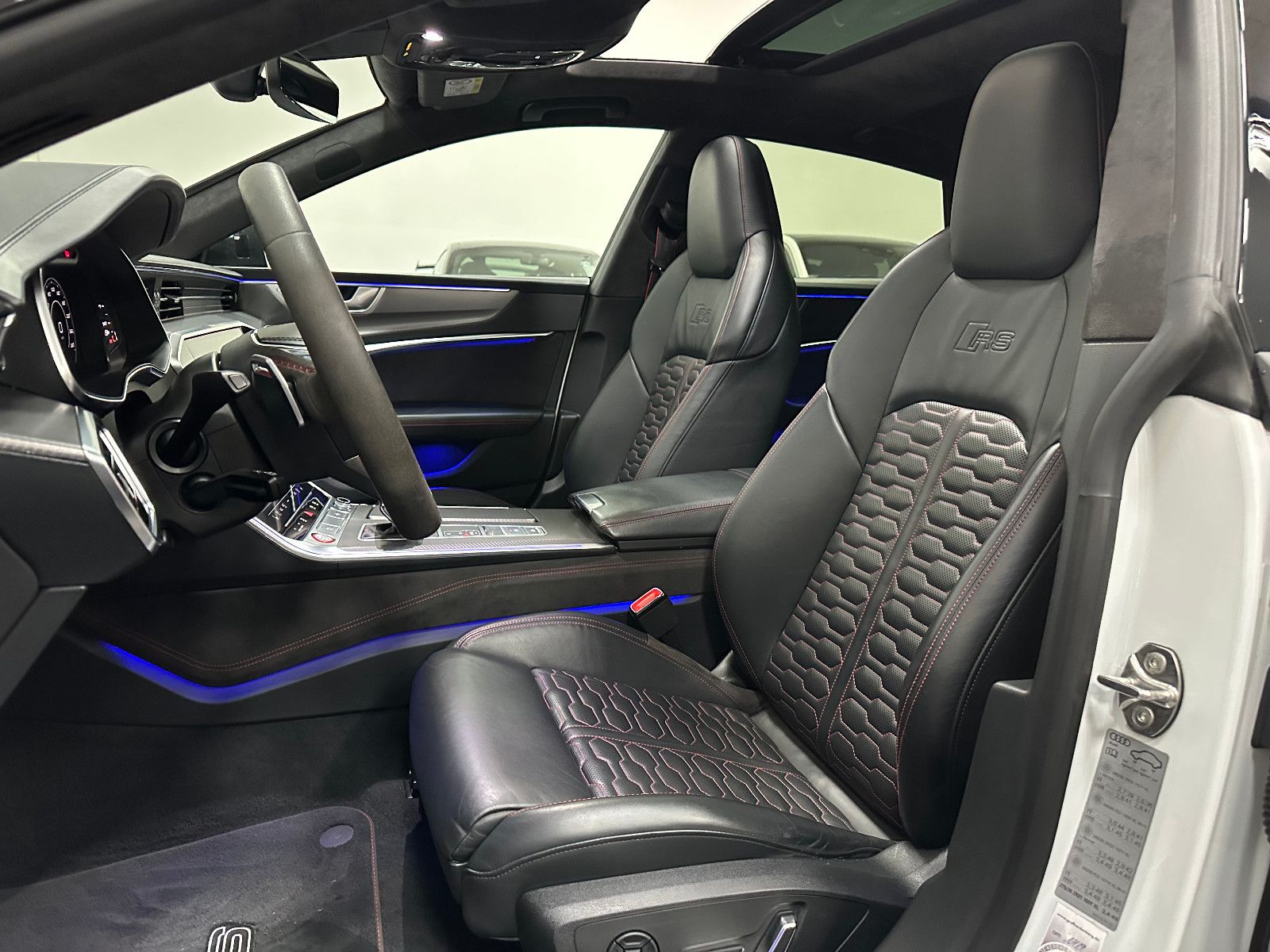 Fahrzeugabbildung Audi RS 7 Sportback 4.0 TFSI*quattro*Carbon*22"*B&O*