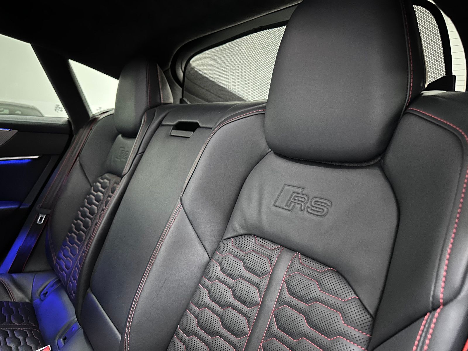 Fahrzeugabbildung Audi RS 7 Sportback 4.0 TFSI*quattro*Carbon*22"*B&O*