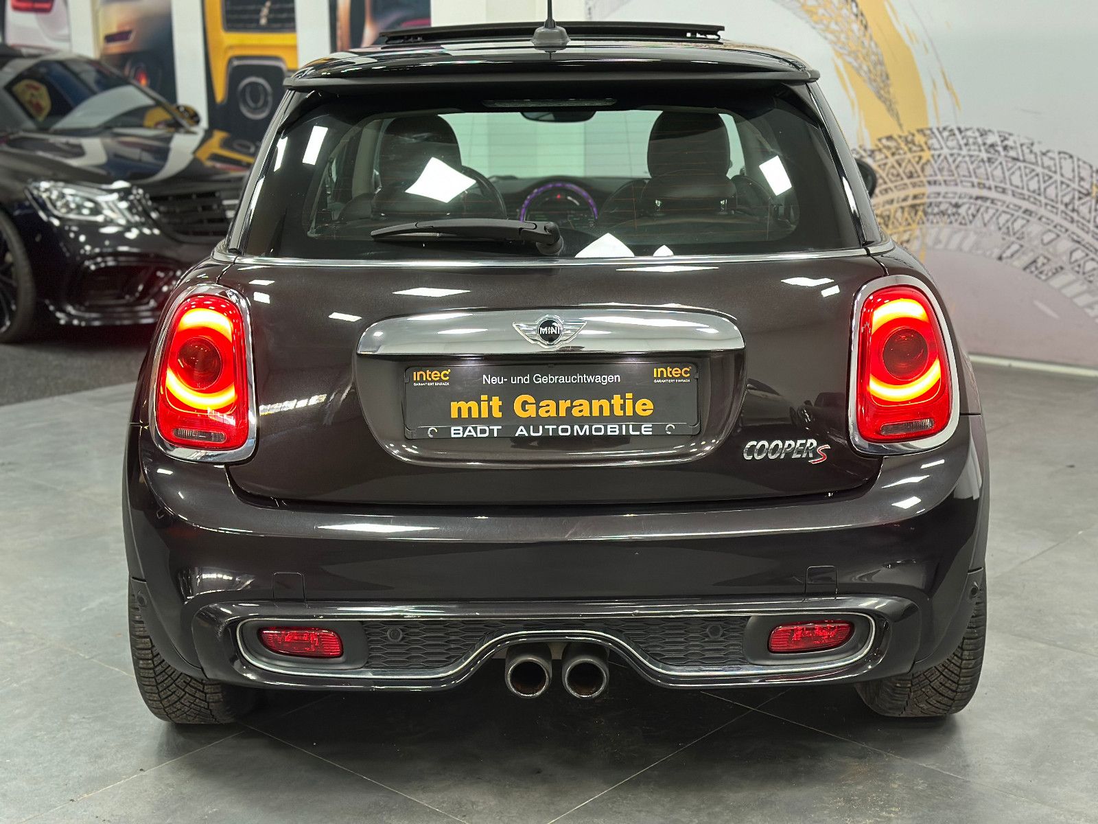 Fahrzeugabbildung MINI Cooper S *HEADUP*HARMAN*PANO*ALLWETTER*