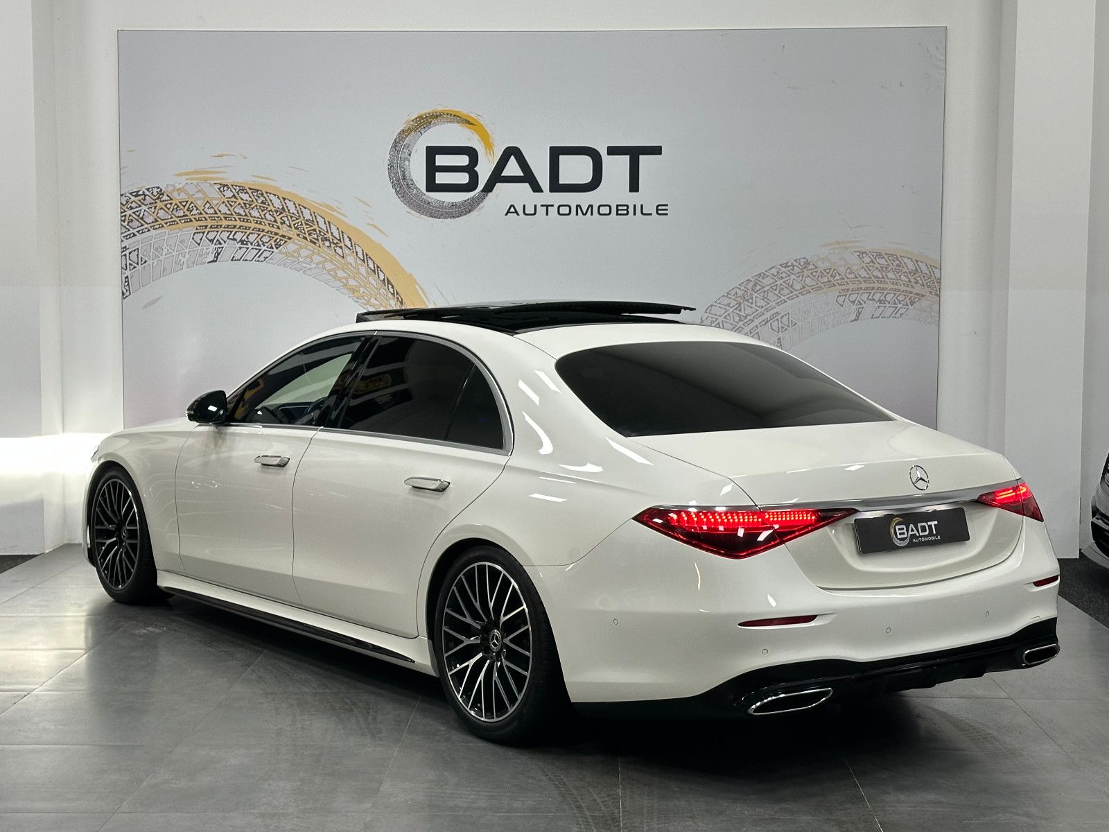 Fahrzeugabbildung Mercedes-Benz S 400 d 4Matic L *HUD*TV*PANO*AMG LINE*
