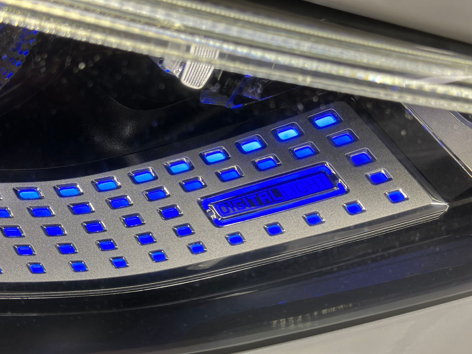 Fahrzeugabbildung Mercedes-Benz S 400 d 4Matic L *HUD*TV*PANO*AMG LINE*