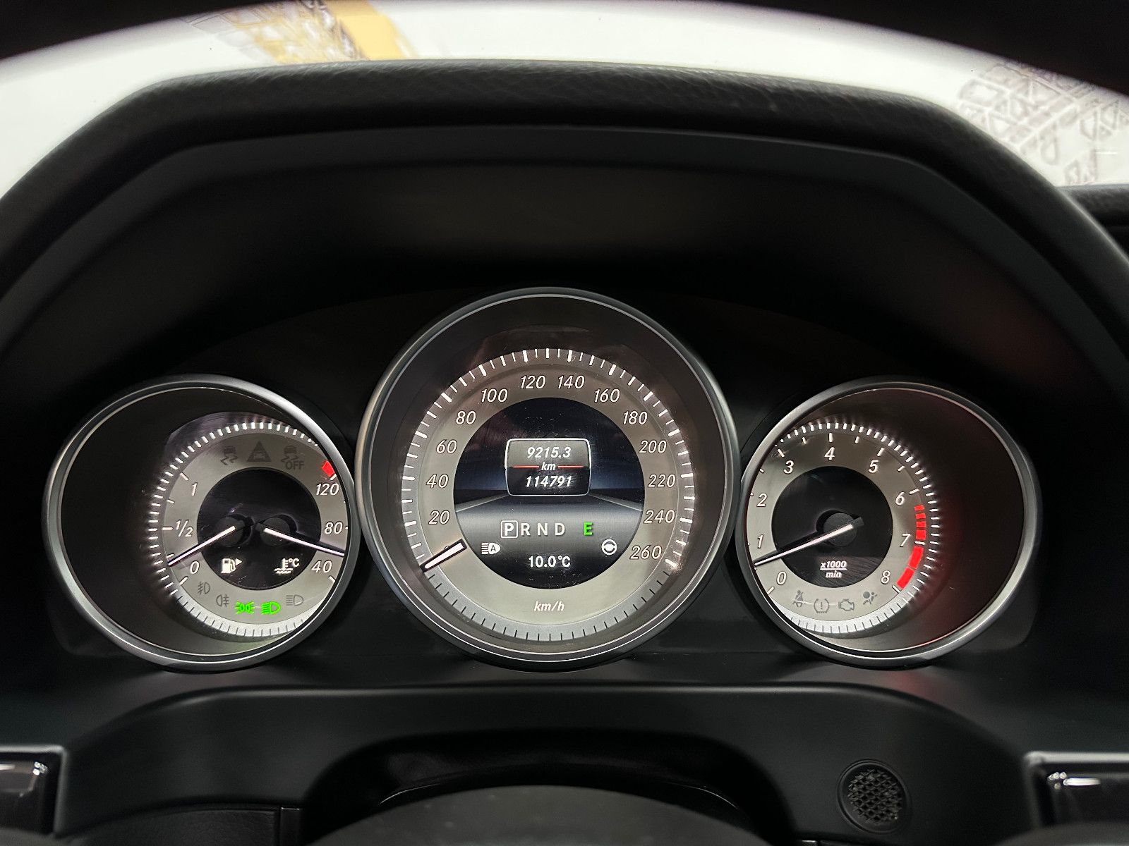 Fahrzeugabbildung Mercedes-Benz E 300 CGI BlueEfficiency 4-Matic AMG Line 360°