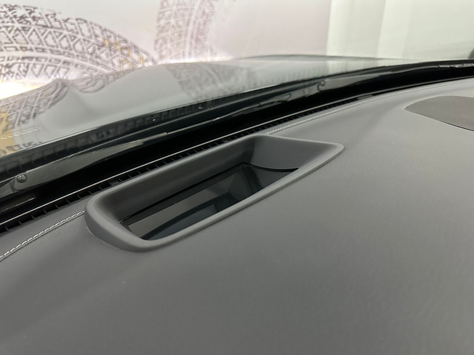 Fahrzeugabbildung Mercedes-Benz C 63 AMG*Pano*Burmester*Carbon Paket*KW GEWINDE*