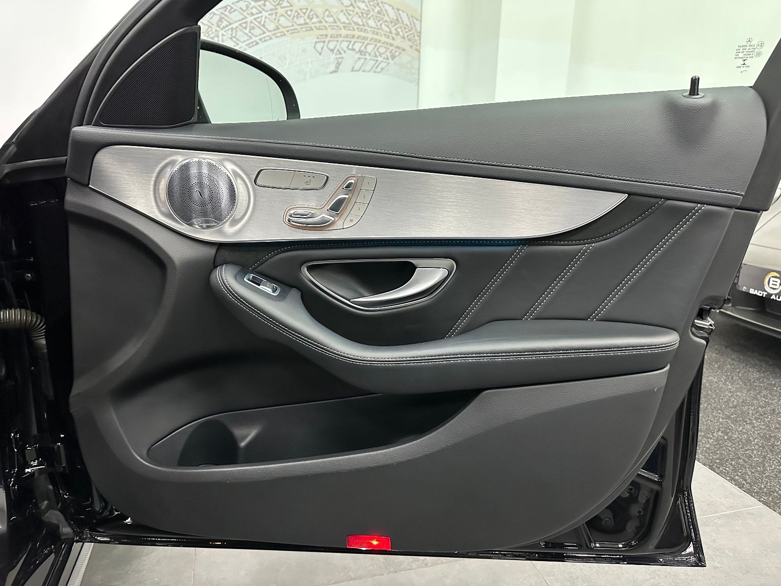 Fahrzeugabbildung Mercedes-Benz C 63 AMG*Pano*Burmester*Carbon Paket*KW GEWINDE*