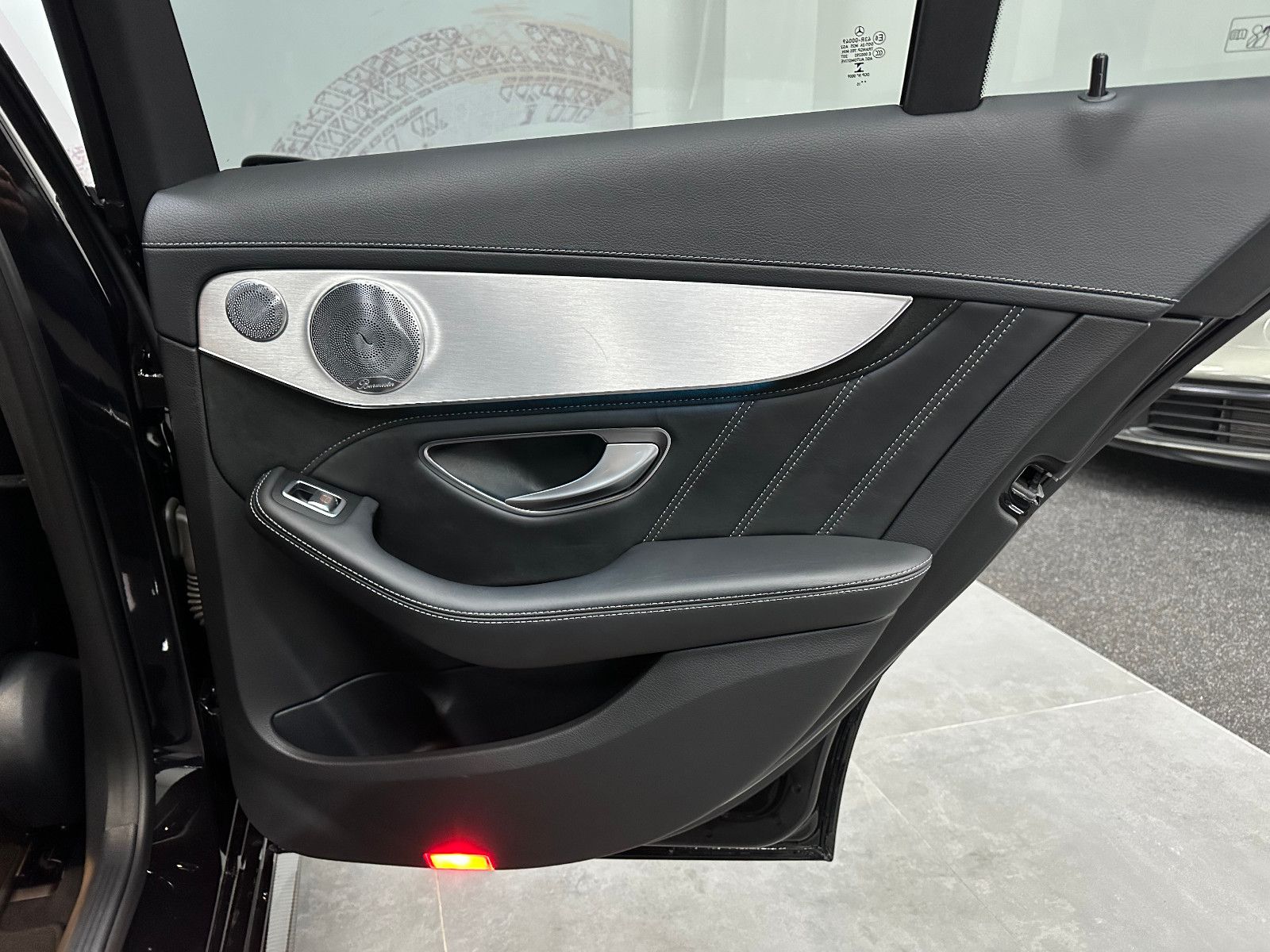 Fahrzeugabbildung Mercedes-Benz C 63 AMG*Pano*Burmester*Carbon Paket*KW GEWINDE*