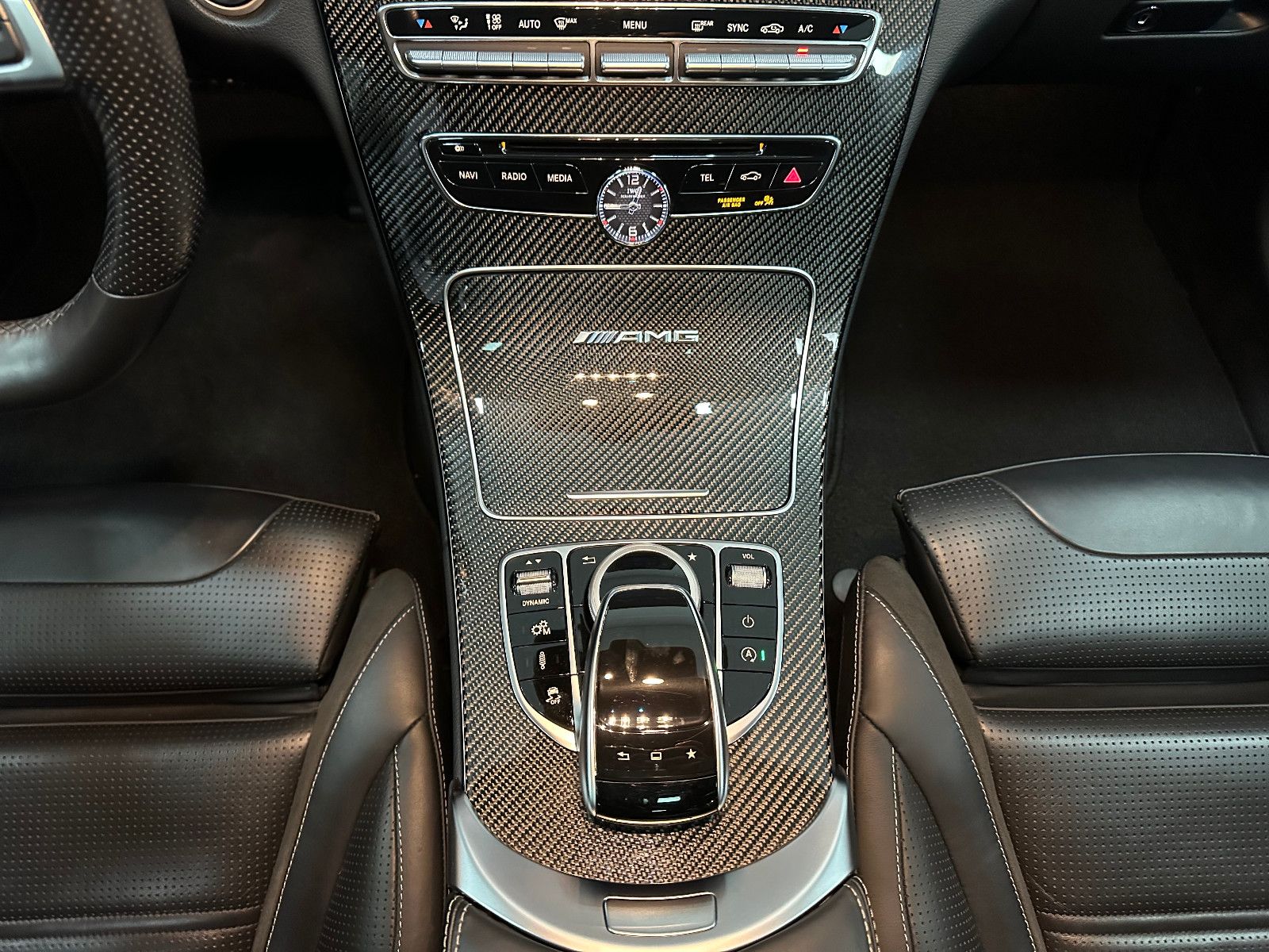 Fahrzeugabbildung Mercedes-Benz C 63 AMG*Pano*Burmester*Carbon Paket*KW GEWINDE*