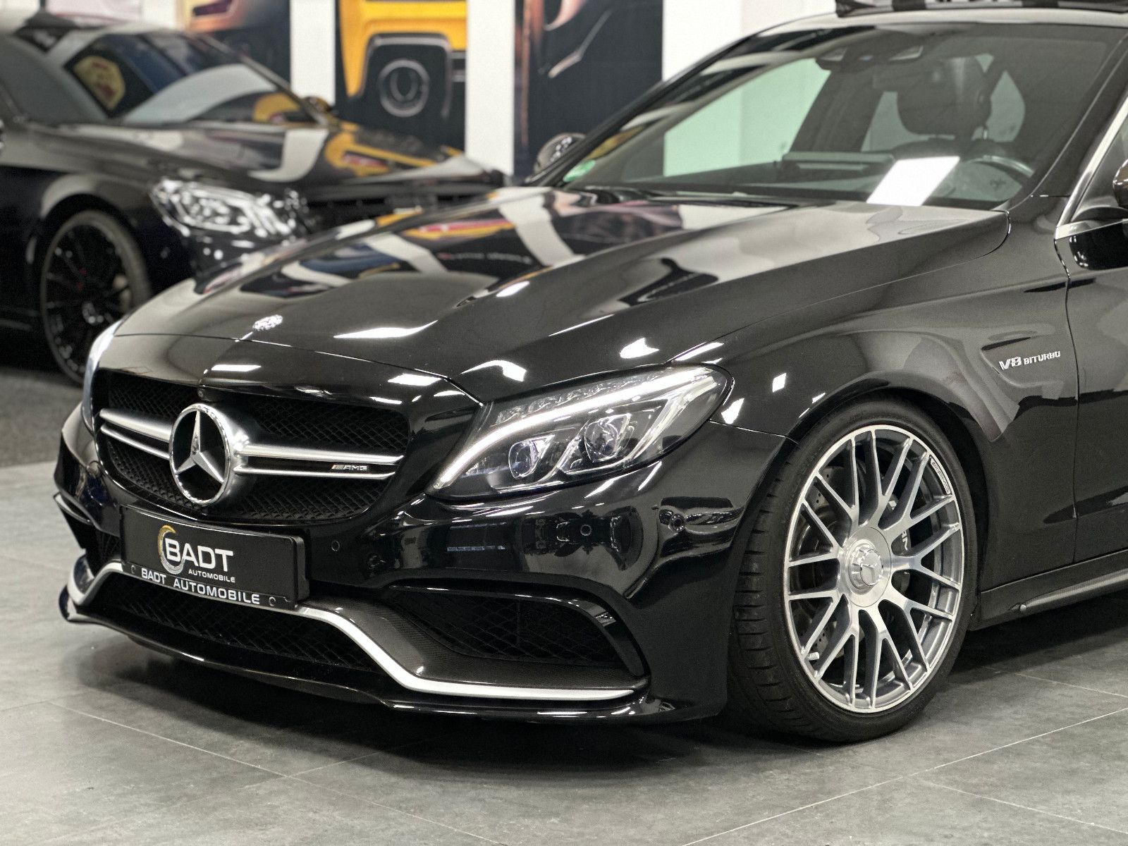 Fahrzeugabbildung Mercedes-Benz C 63 AMG*Pano*Burmester*Carbon Paket*KW GEWINDE*