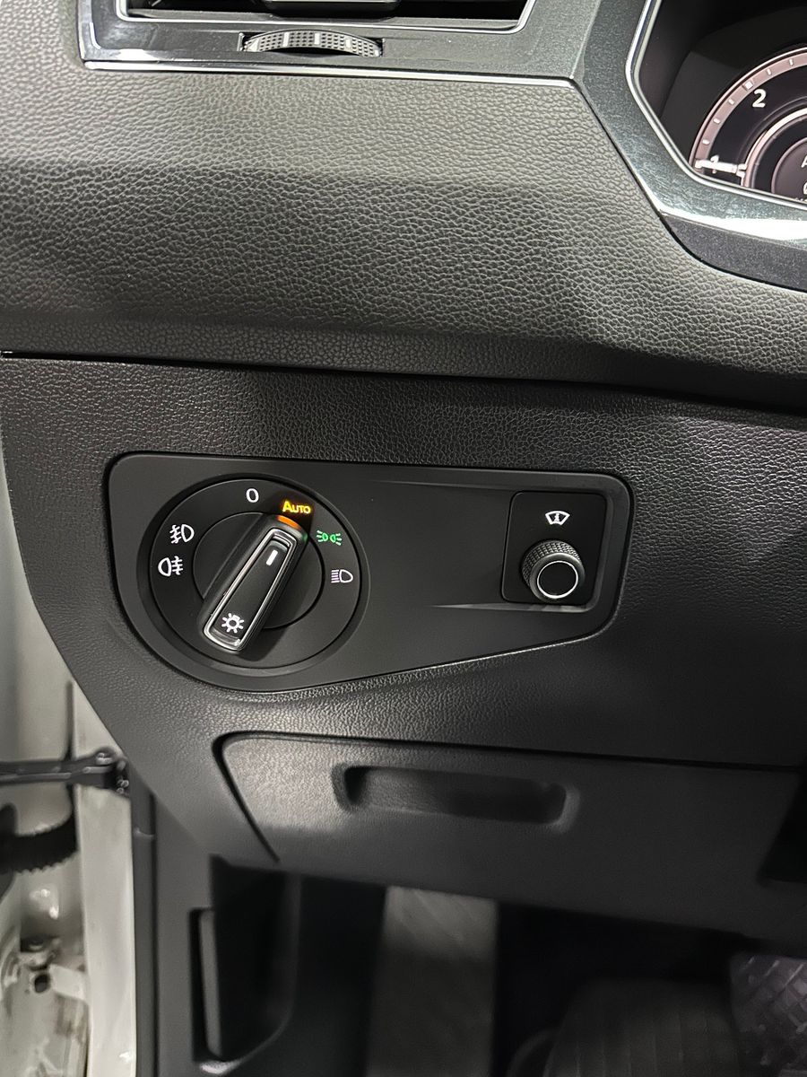 Fahrzeugabbildung Volkswagen Tiguan Allspace Highline 4Motion*ACC*DYN*DSG*HUD