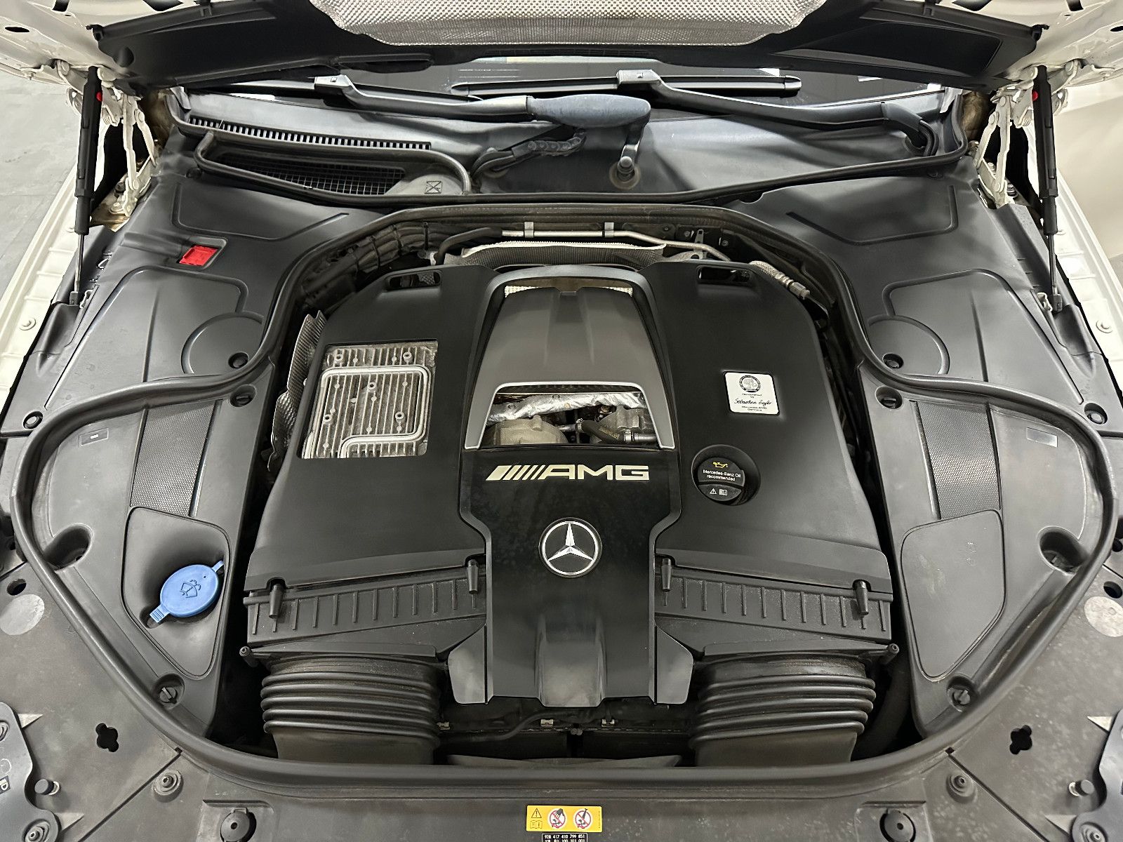 Fahrzeugabbildung Mercedes-Benz S 63 AMG Coupe 4Matic+ *Carbon*Performance*