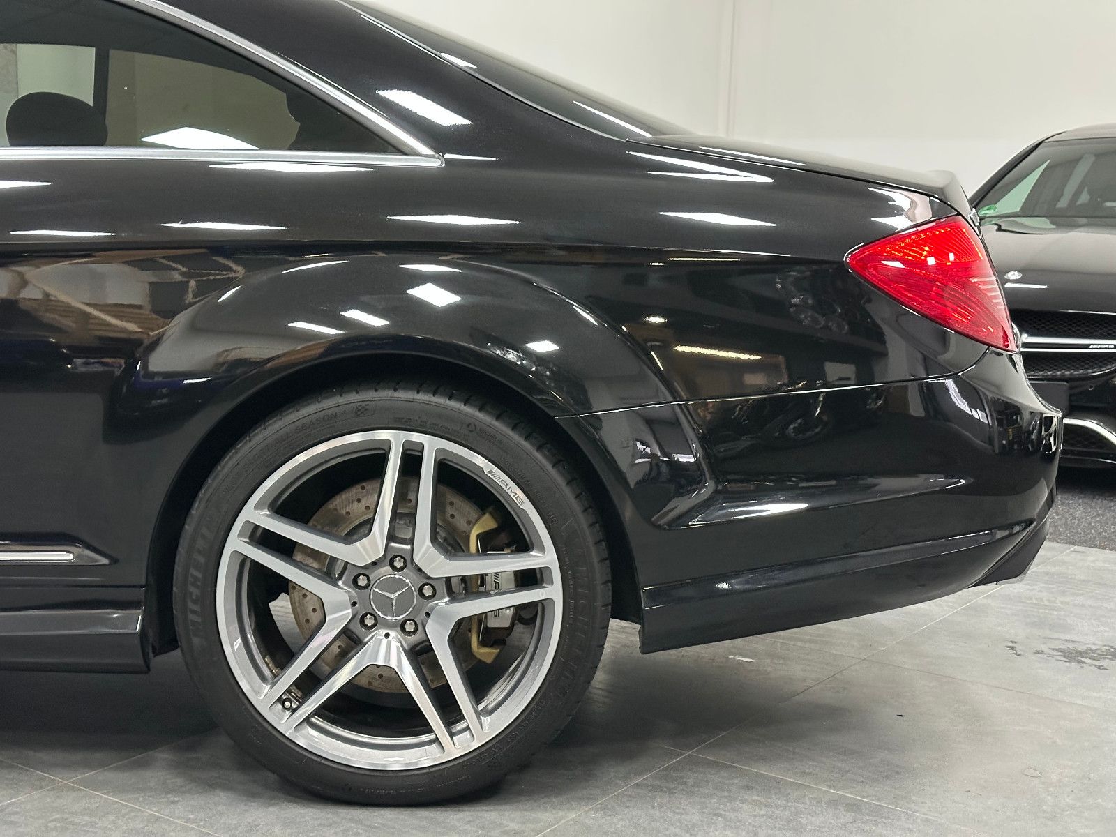 Fahrzeugabbildung Mercedes-Benz CL 63 AMG *DTR*BREMSEN NEU*TOTWINKEL*20"*
