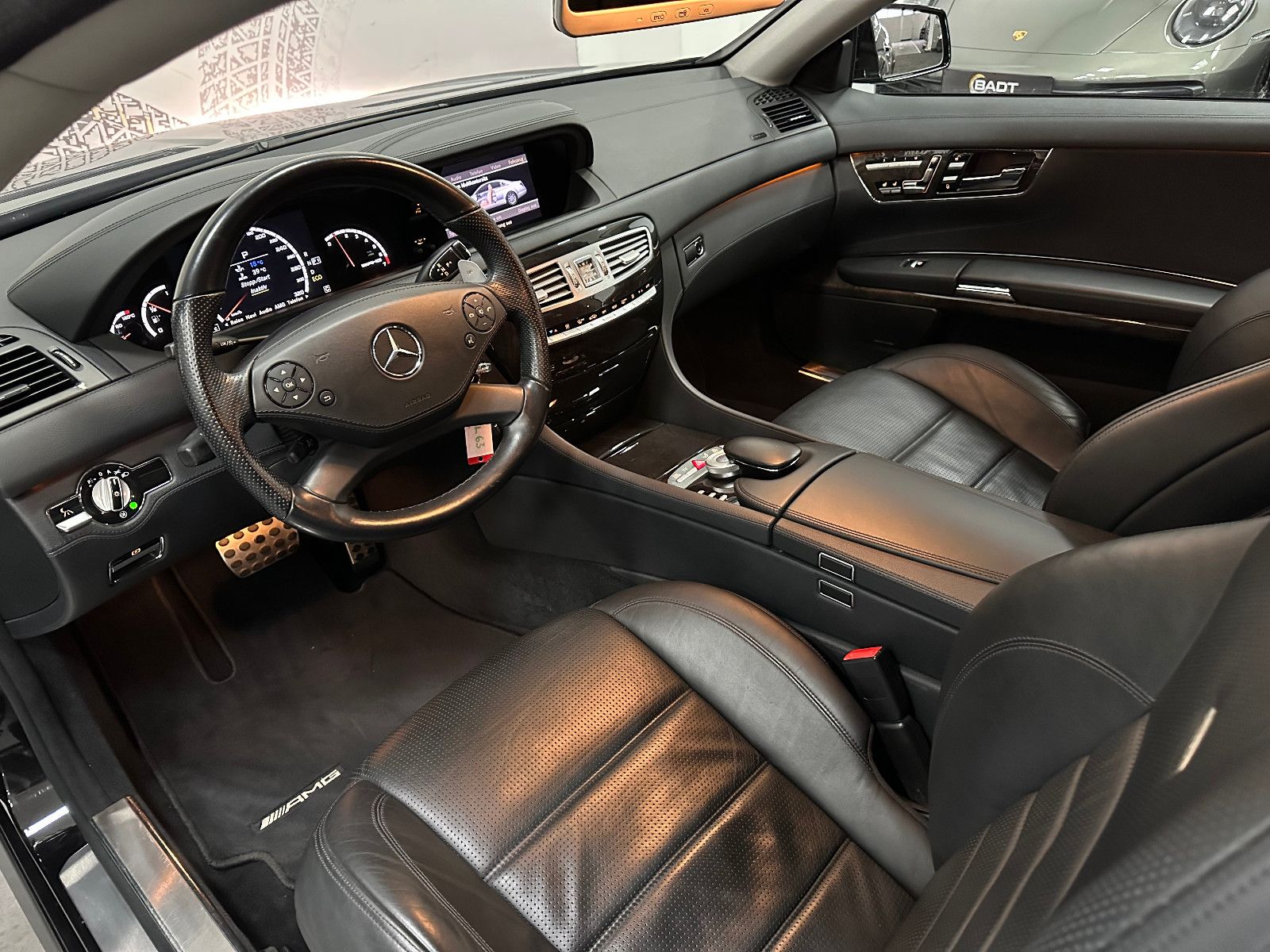 Fahrzeugabbildung Mercedes-Benz CL 63 AMG *DTR*BREMSEN NEU*TOTWINKEL*20"*