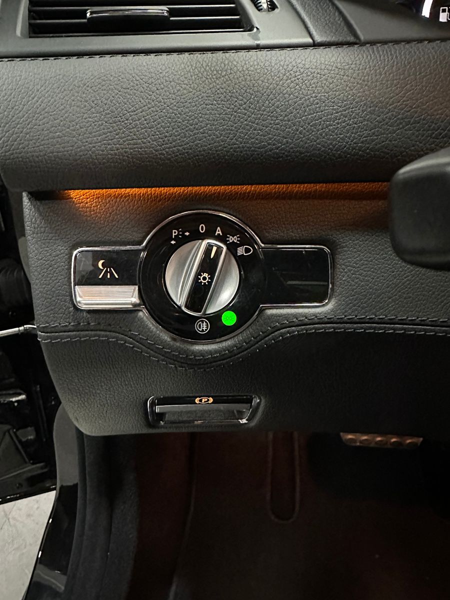 Fahrzeugabbildung Mercedes-Benz CL 63 AMG *DTR*BREMSEN NEU*TOTWINKEL*20"*