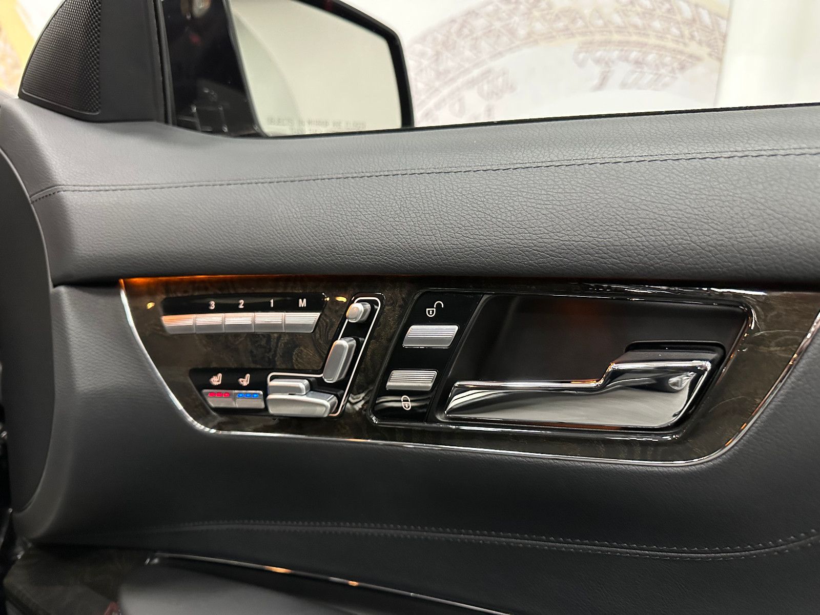 Fahrzeugabbildung Mercedes-Benz CL 63 AMG *DTR*BREMSEN NEU*TOTWINKEL*20"*