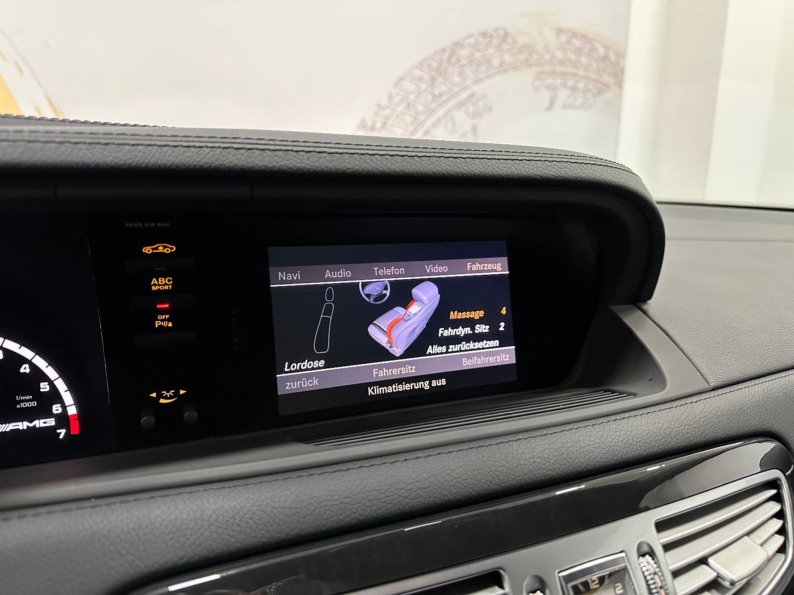 Fahrzeugabbildung Mercedes-Benz CL 63 AMG *DTR*BREMSEN NEU*TOTWINKEL*20"*