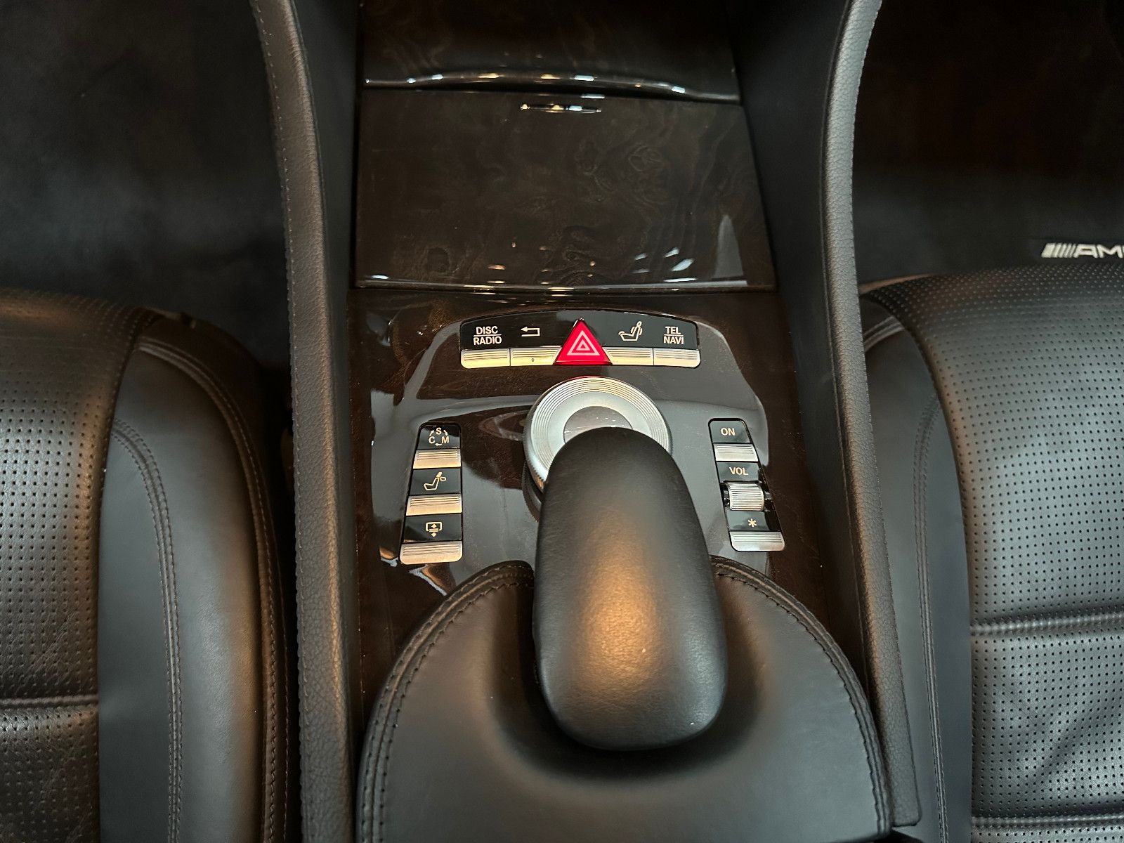 Fahrzeugabbildung Mercedes-Benz CL 63 AMG *DTR*BREMSEN NEU*TOTWINKEL*20"*