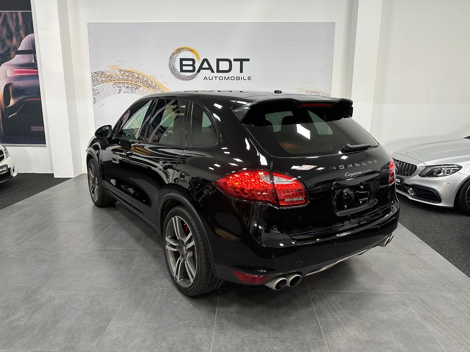 Fahrzeugabbildung Porsche Cayenne Turbo Burmester Memory Schiebedach