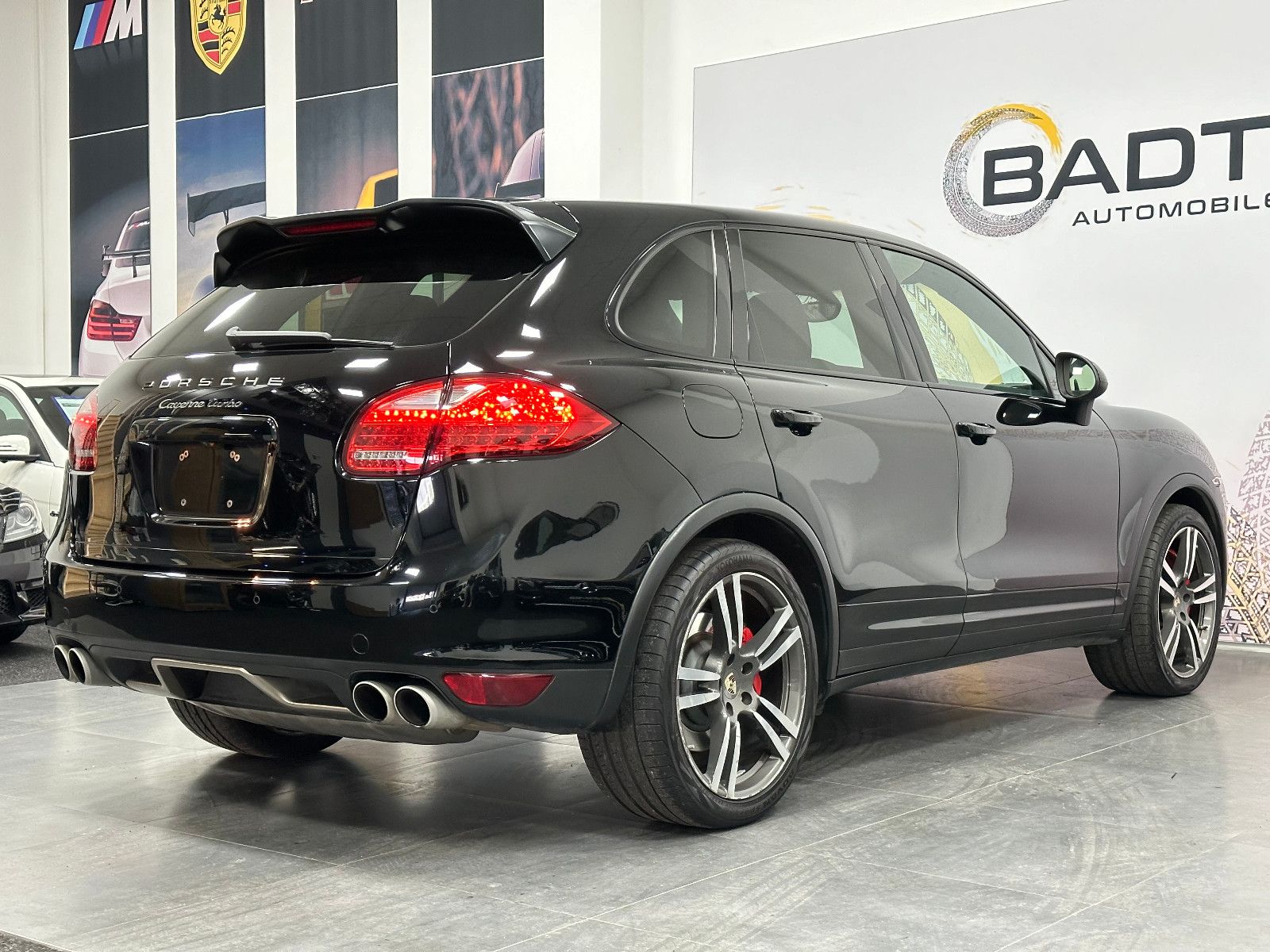 Fahrzeugabbildung Porsche Cayenne Turbo Burmester Memory Schiebedach