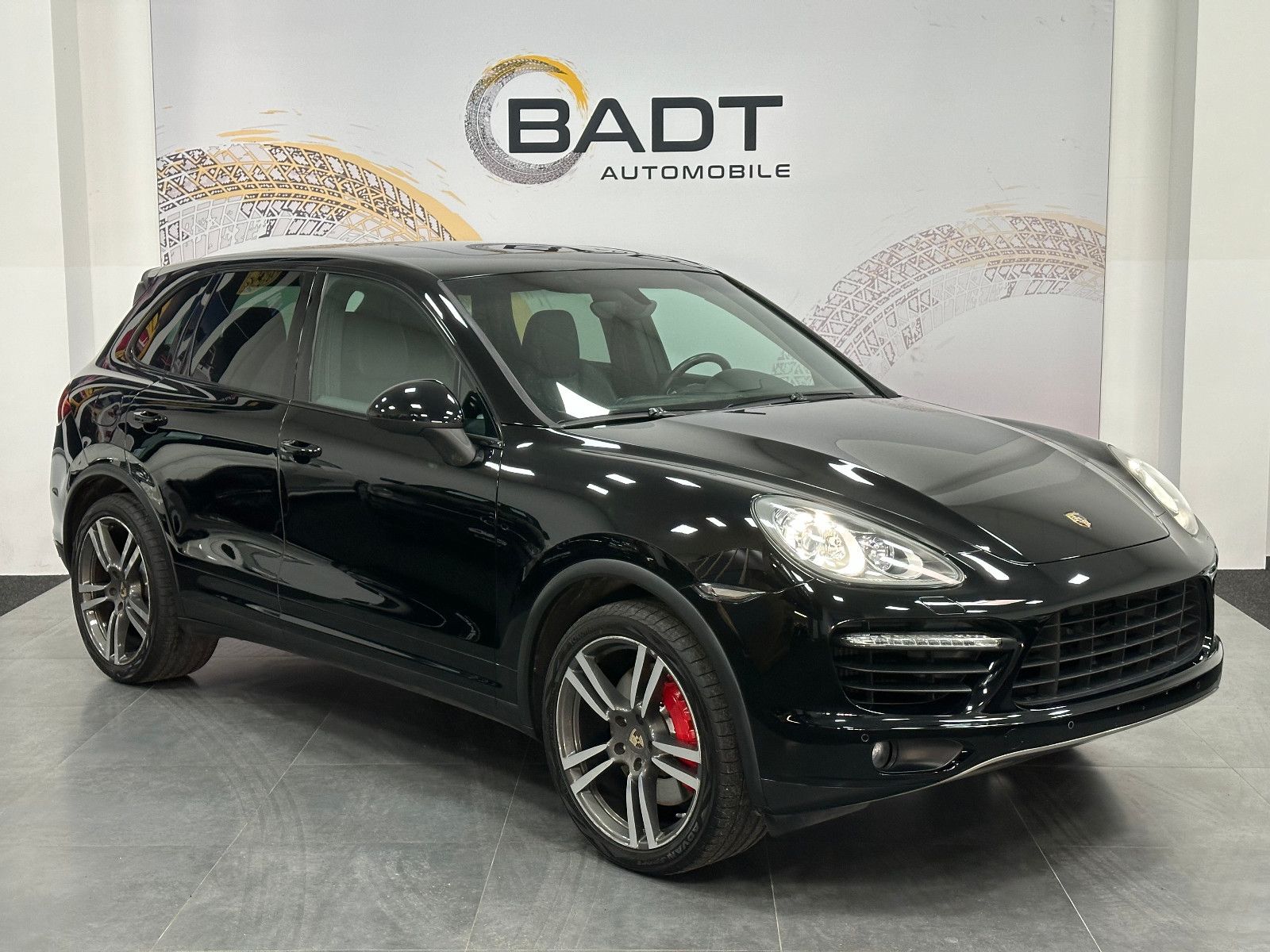 Fahrzeugabbildung Porsche Cayenne Turbo Burmester Memory Schiebedach