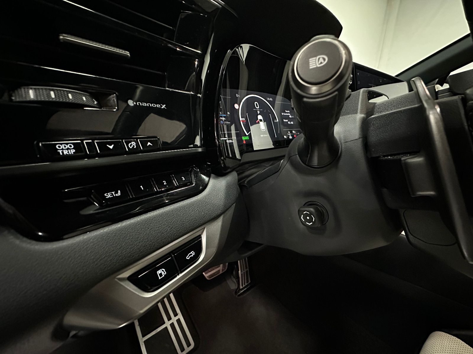 Fahrzeugabbildung Lexus RX 500 h DIRECT4 F SPORT+ PANO 360° AMBIENTE