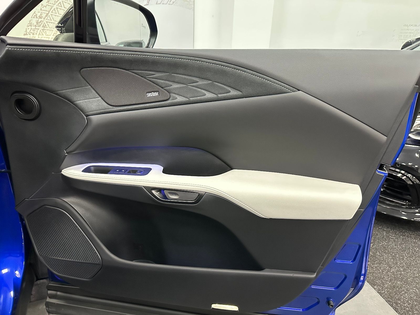 Fahrzeugabbildung Lexus RX 500 h DIRECT4 F SPORT+ PANO 360° AMBIENTE