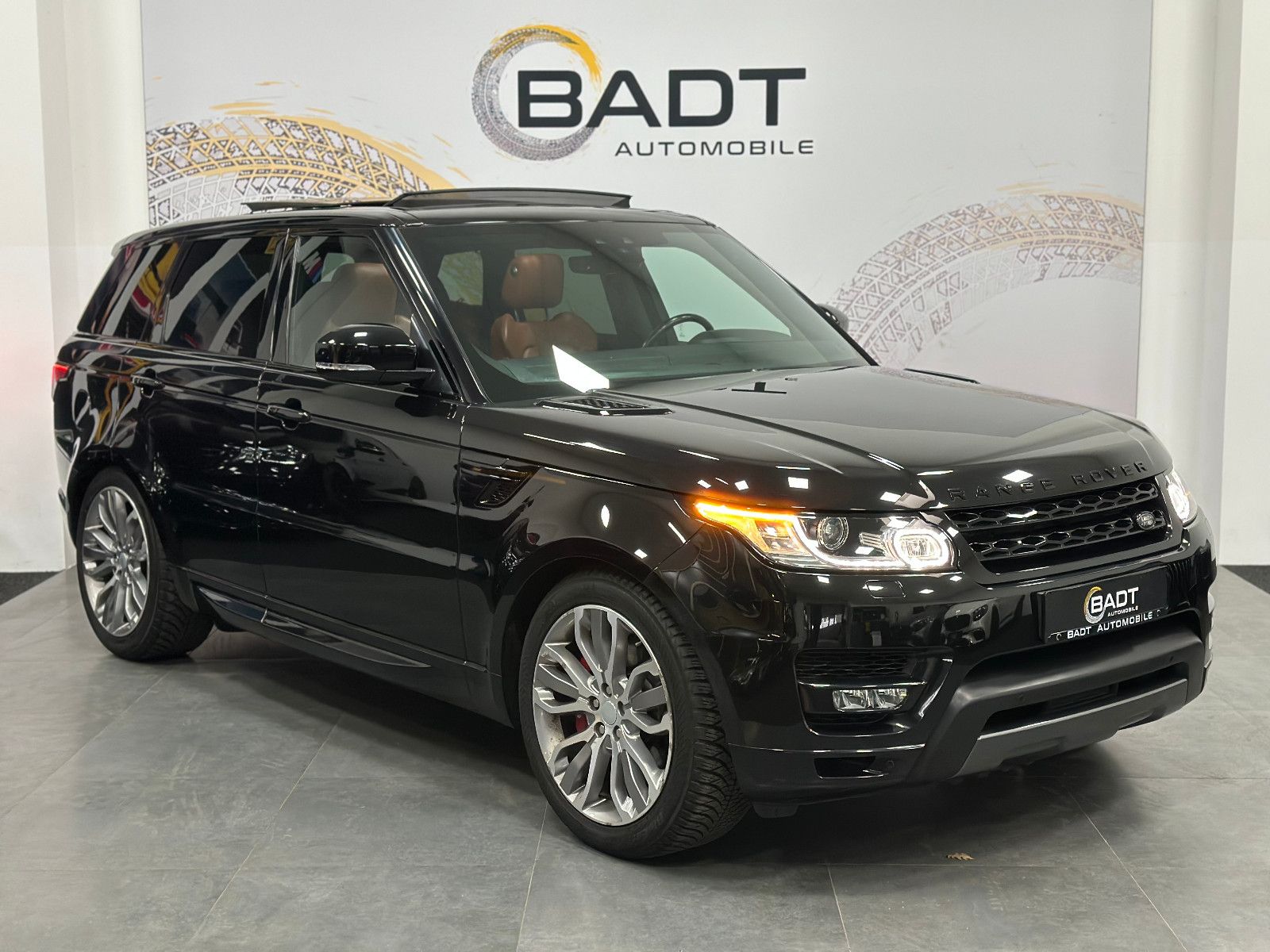 Fahrzeugabbildung Land Rover Range Rover Sport HSE Dynamic*PANO*KEYLESS*TOTWI