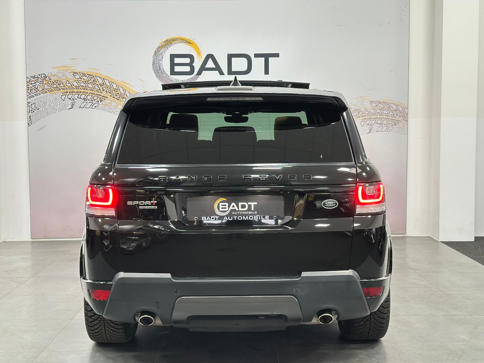 Fahrzeugabbildung Land Rover Range Rover Sport HSE Dynamic*PANO*KEYLESS*TOTWI